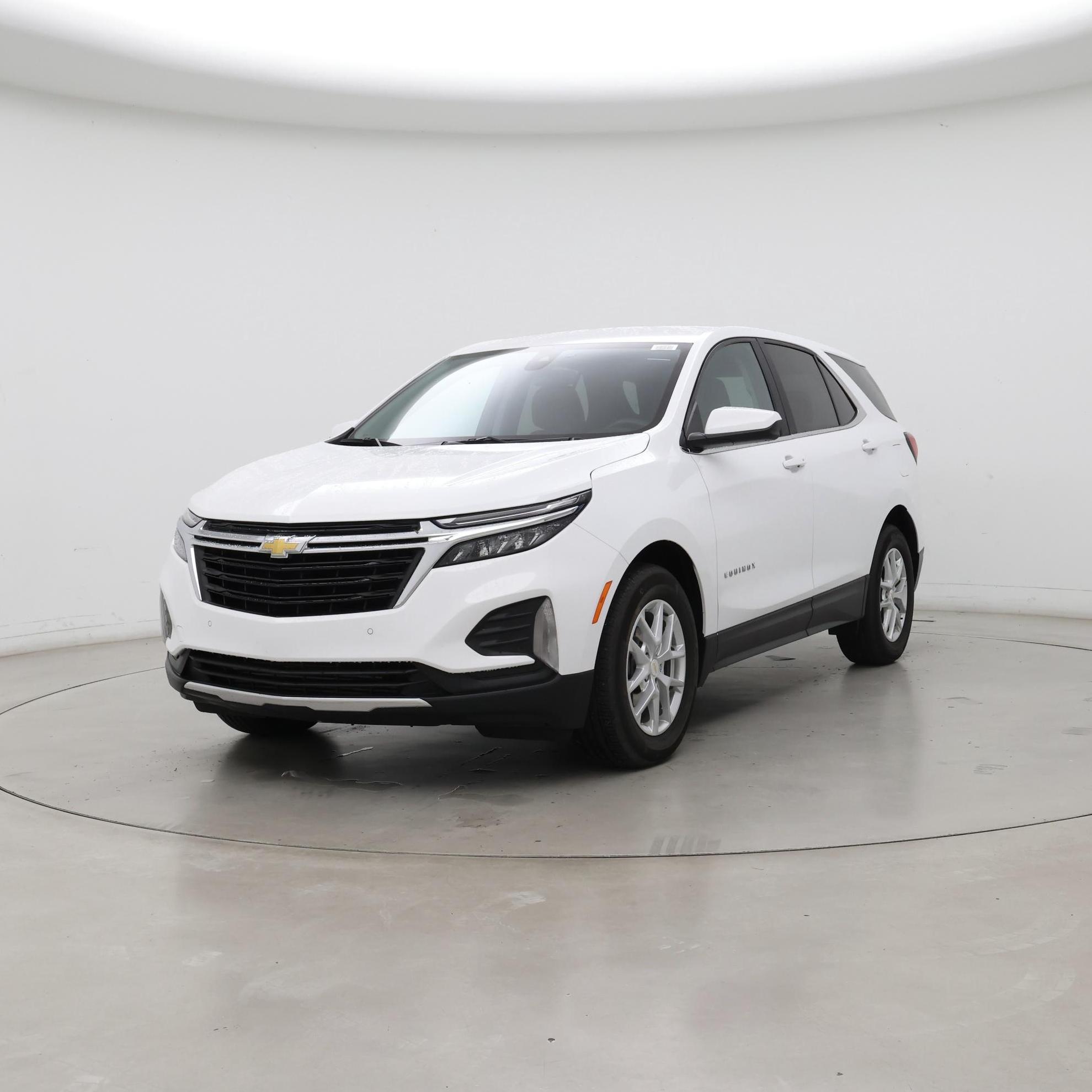 Thumbnail: 2023 Chevrolet Equinox - 4