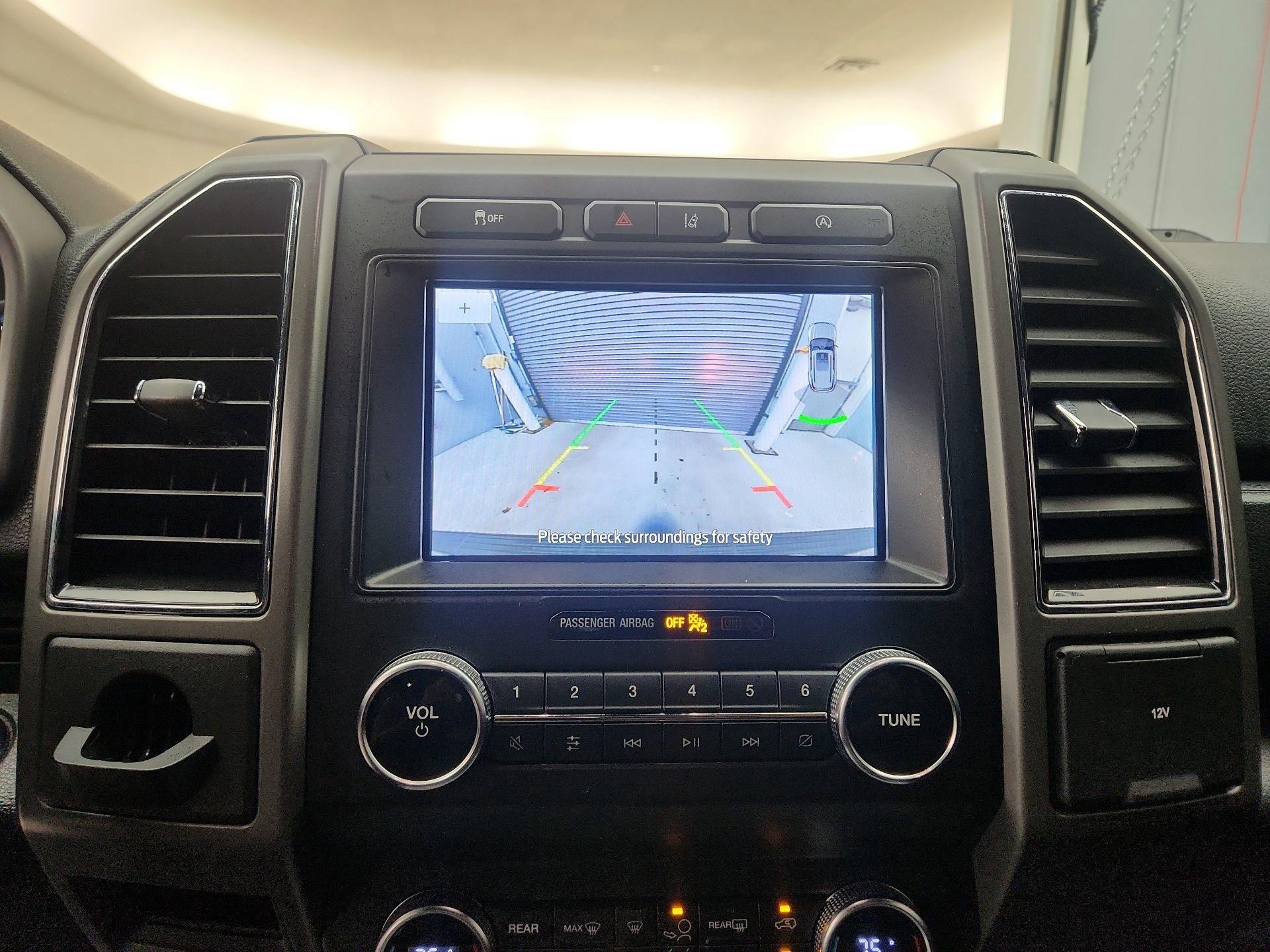 Thumbnail: 2020 Ford Expedition - 14