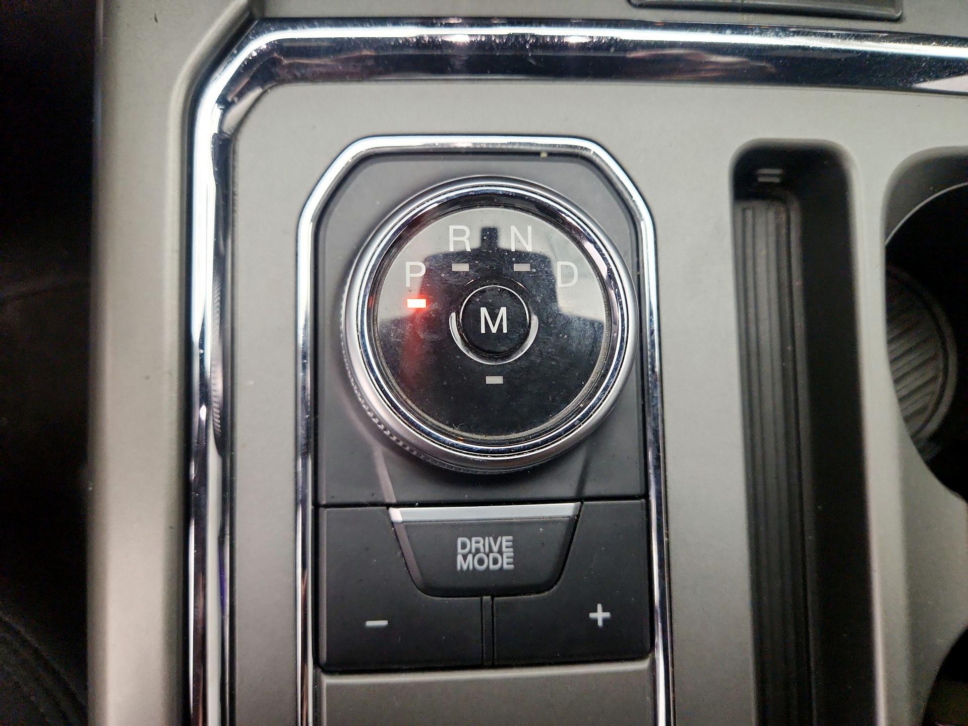 Thumbnail: 2020 Ford Expedition - 17