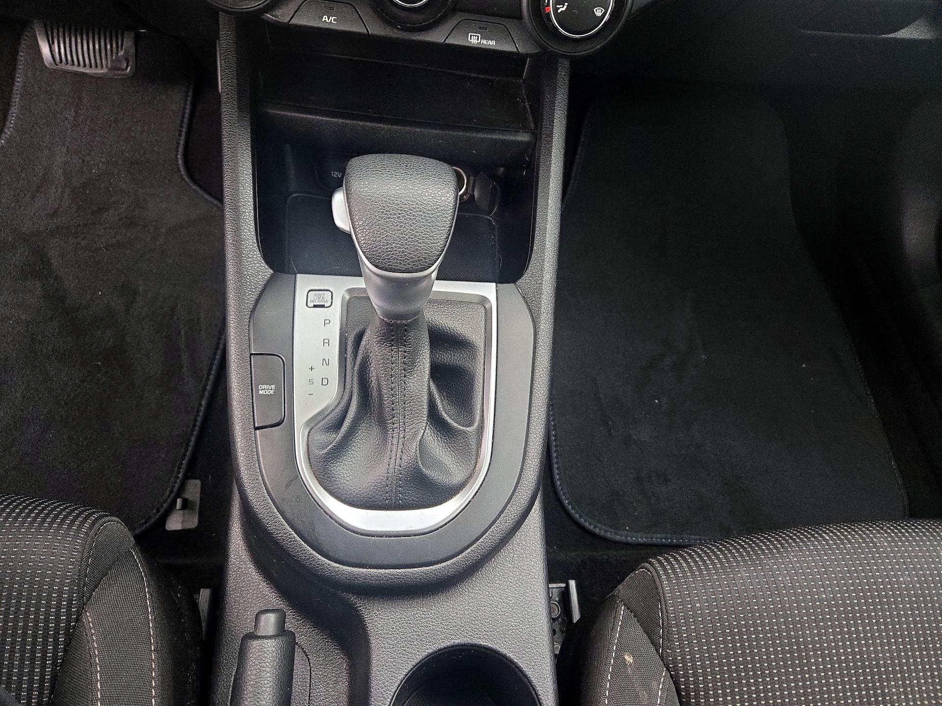 Thumbnail: 2021 Kia Forte - 17