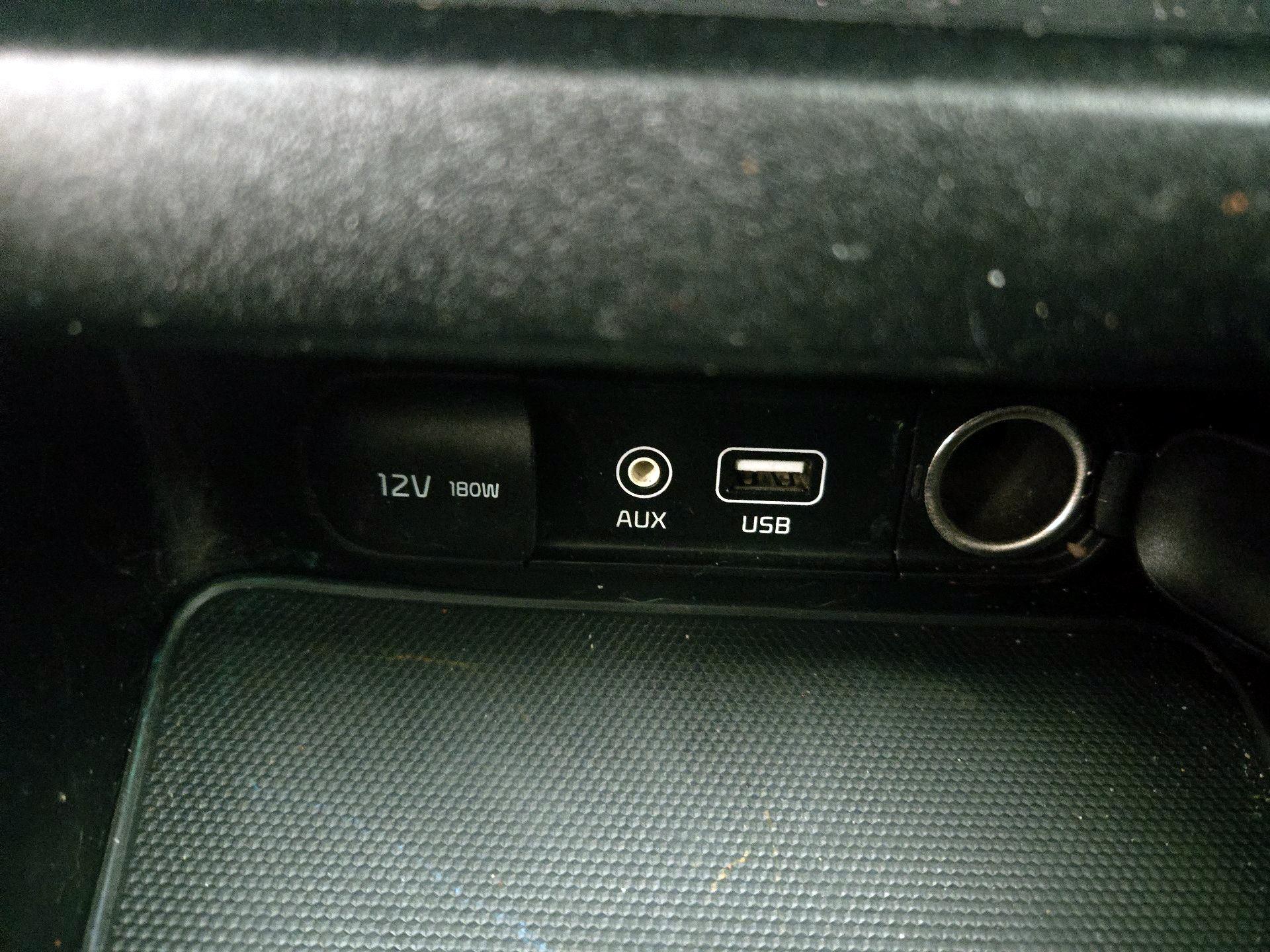 Thumbnail: 2021 Kia Forte - 18