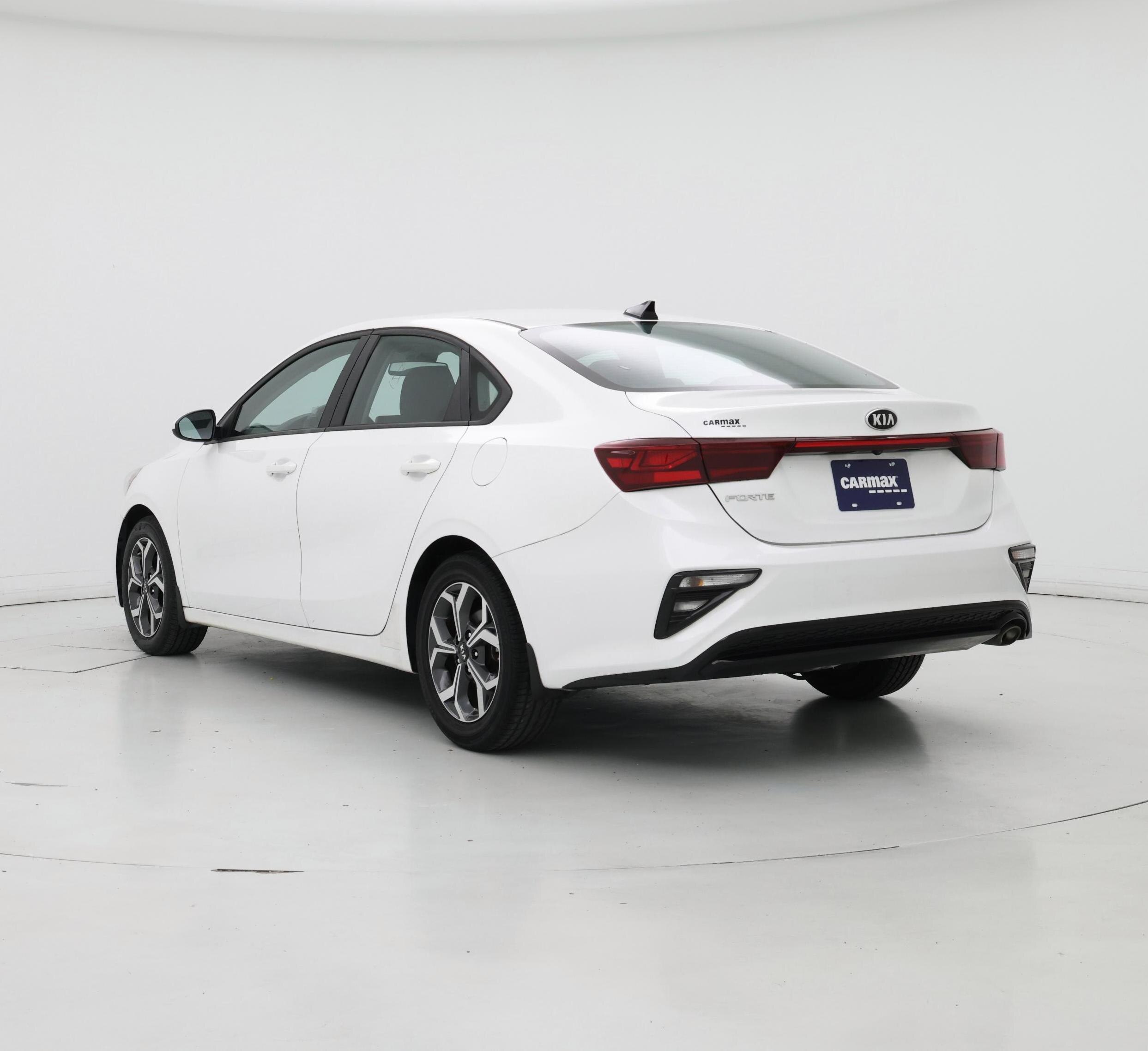 Thumbnail: 2021 Kia Forte - 2