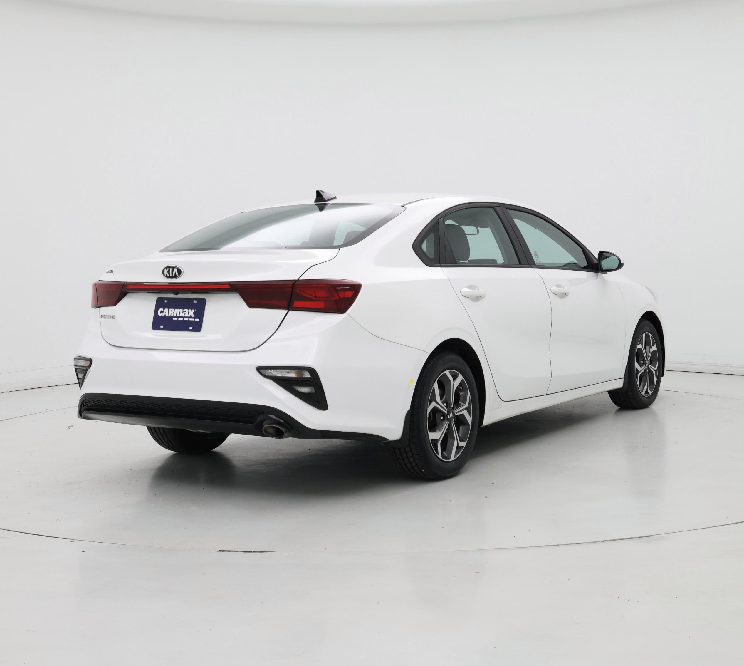 Thumbnail: 2021 Kia Forte - 8