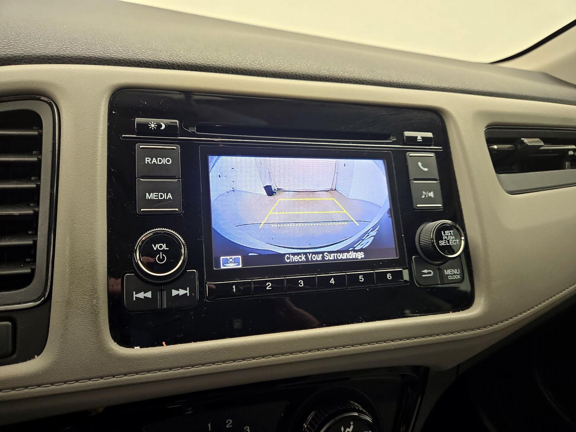 Thumbnail: 2021 Honda HR-V - 14