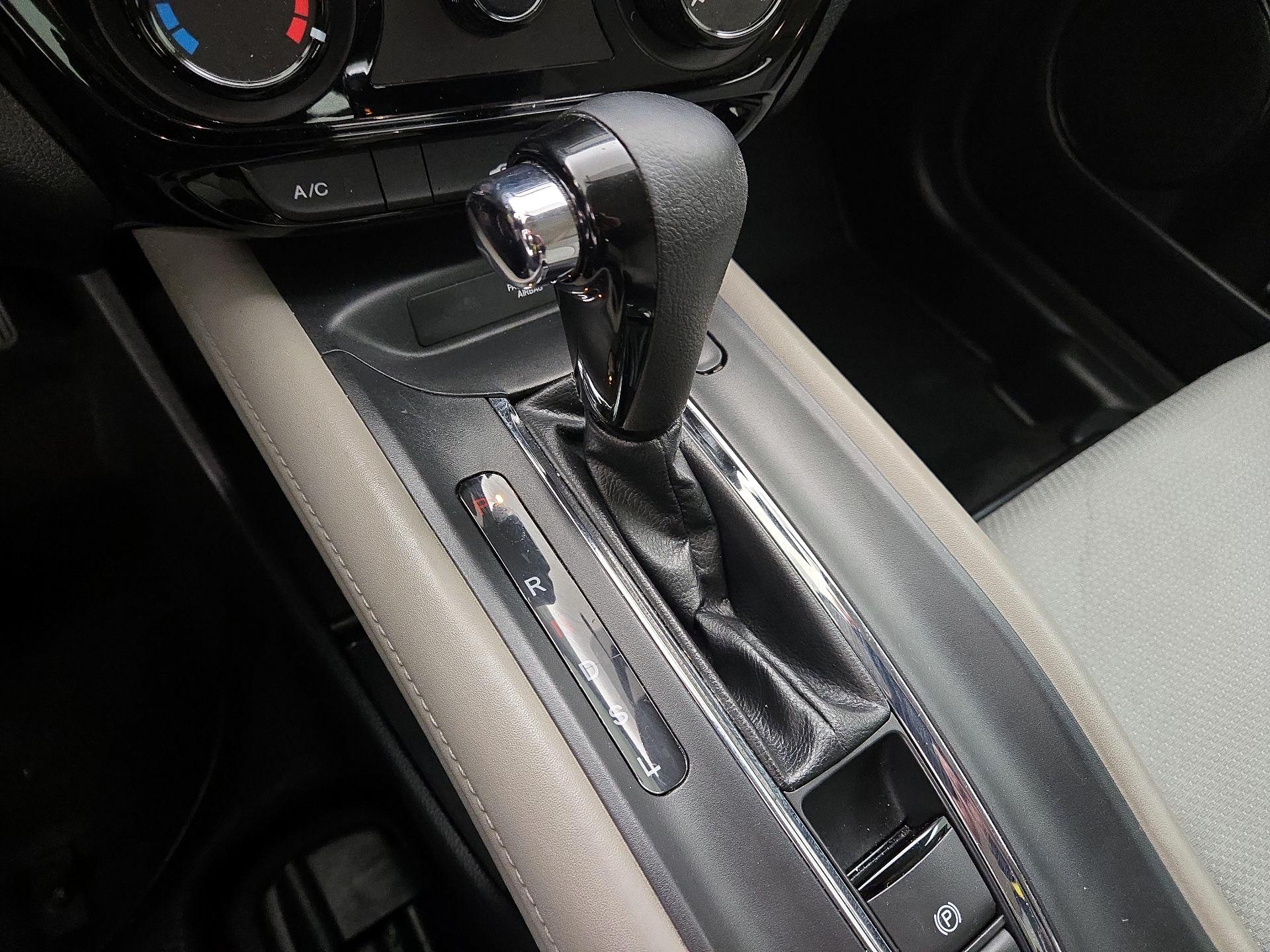 Thumbnail: 2021 Honda HR-V - 17