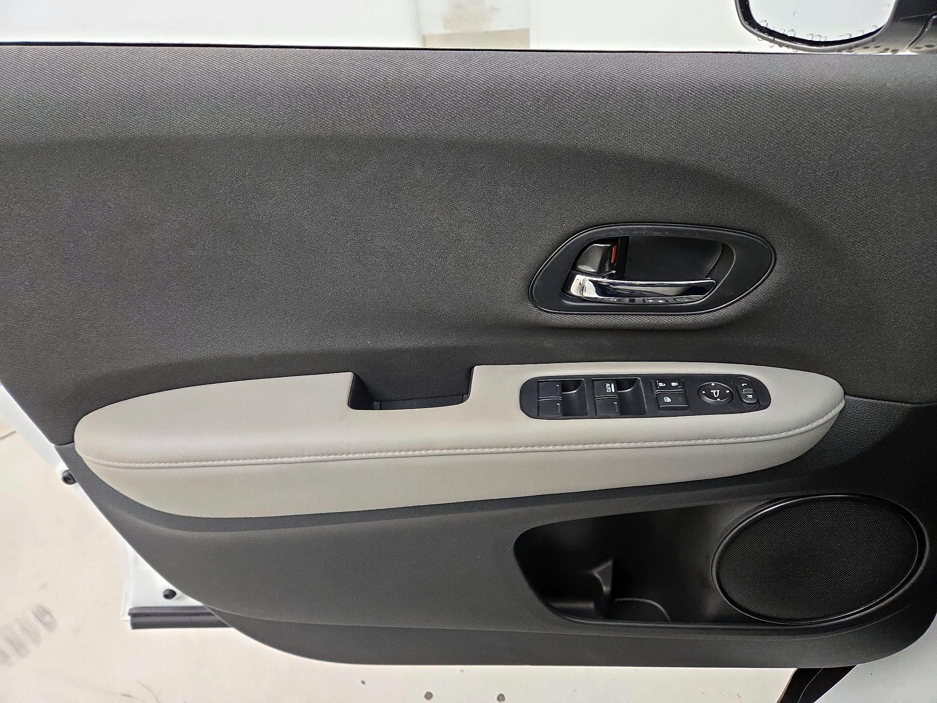 Thumbnail: 2021 Honda HR-V - 12