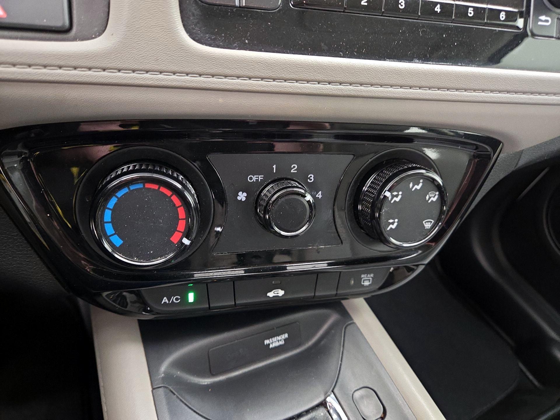 Thumbnail: 2021 Honda HR-V - 16