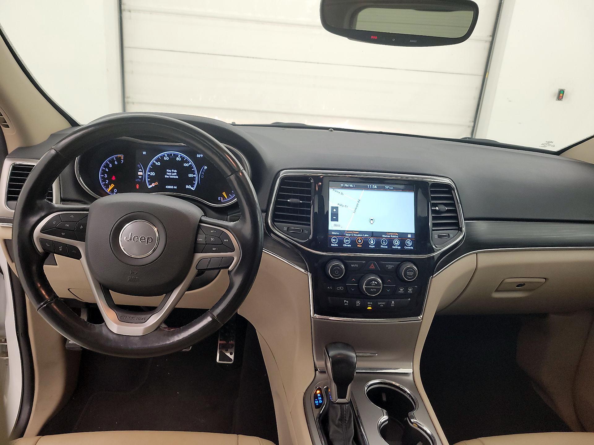 Thumbnail: 2022 Jeep Grand Cherokee - 9