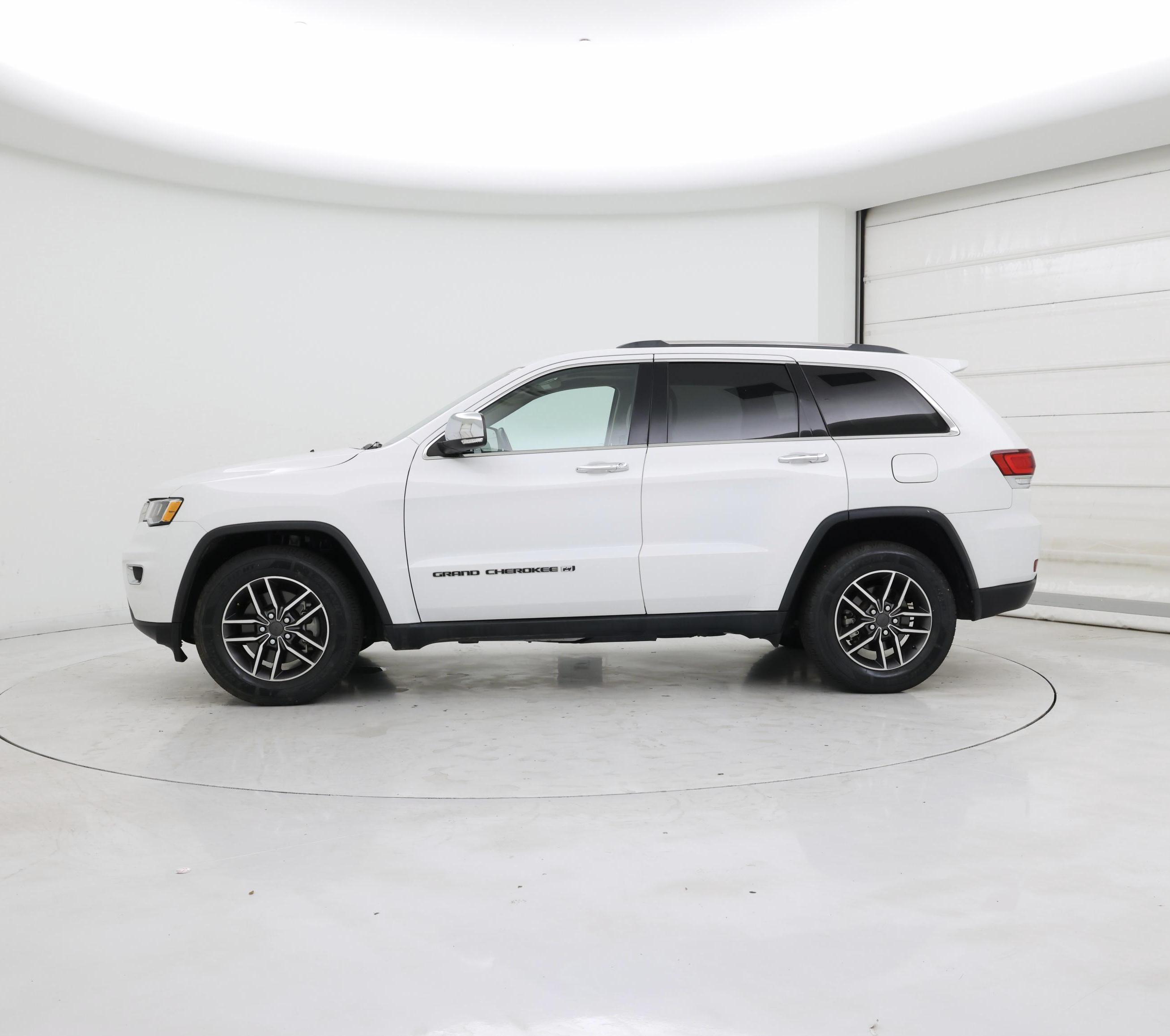 Thumbnail: 2022 Jeep Grand Cherokee - 3