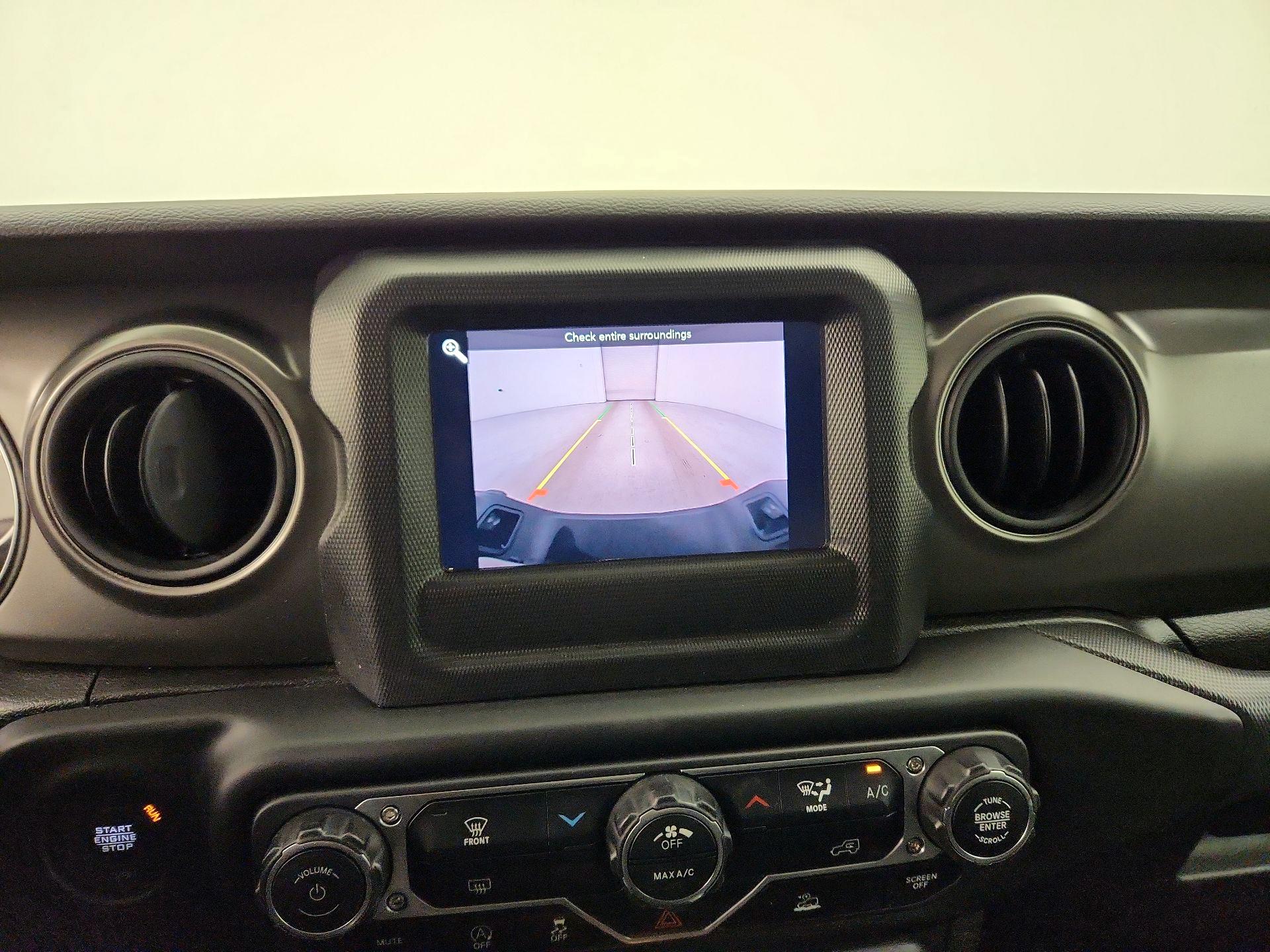 Thumbnail: 2023 Jeep Gladiator - 14