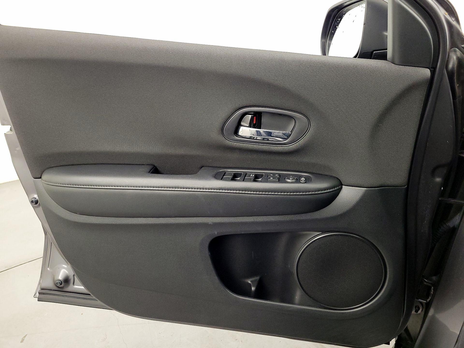 Thumbnail: 2021 Honda HR-V - 12