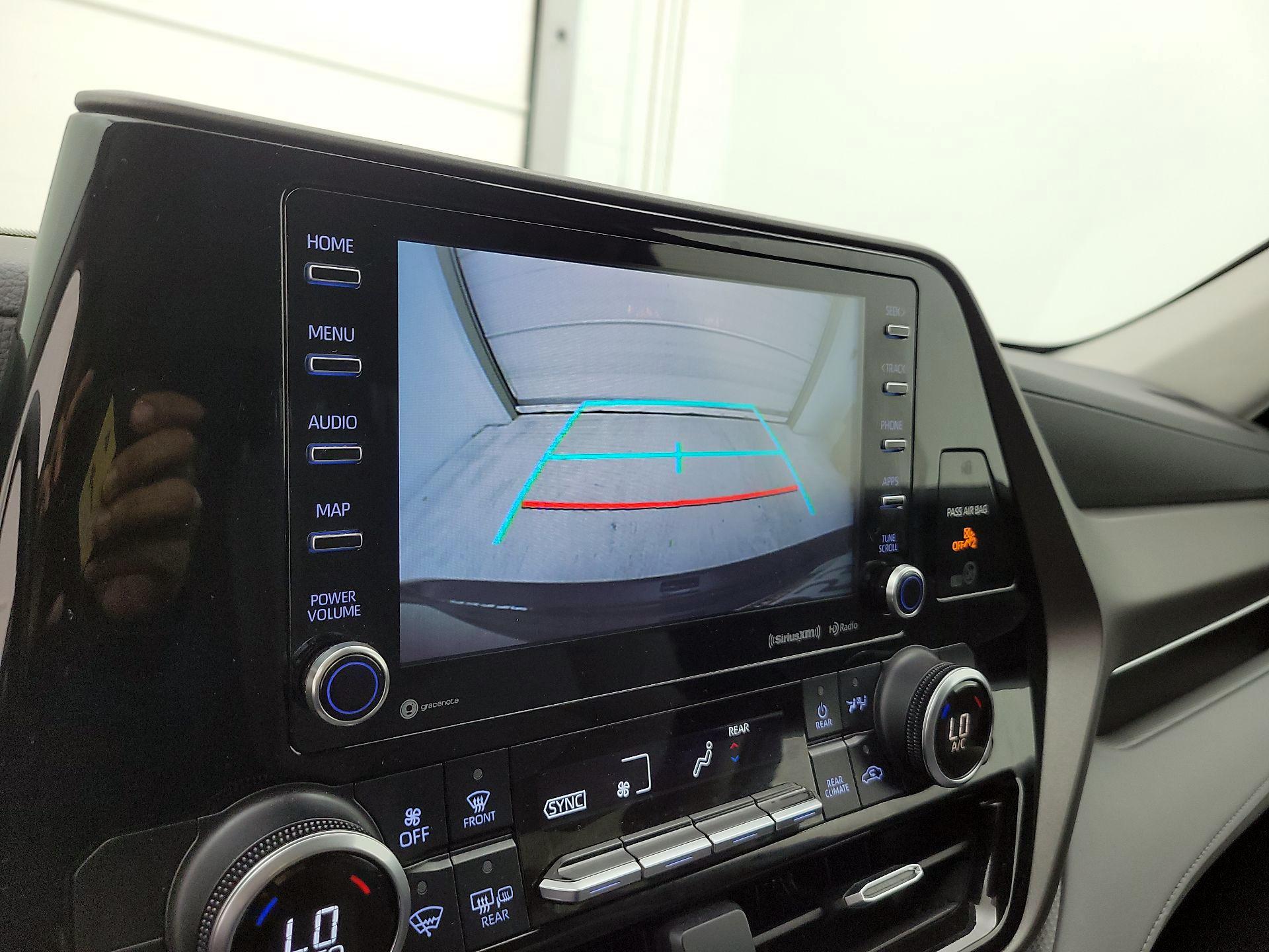 Thumbnail: 2022 Toyota Highlander - 14