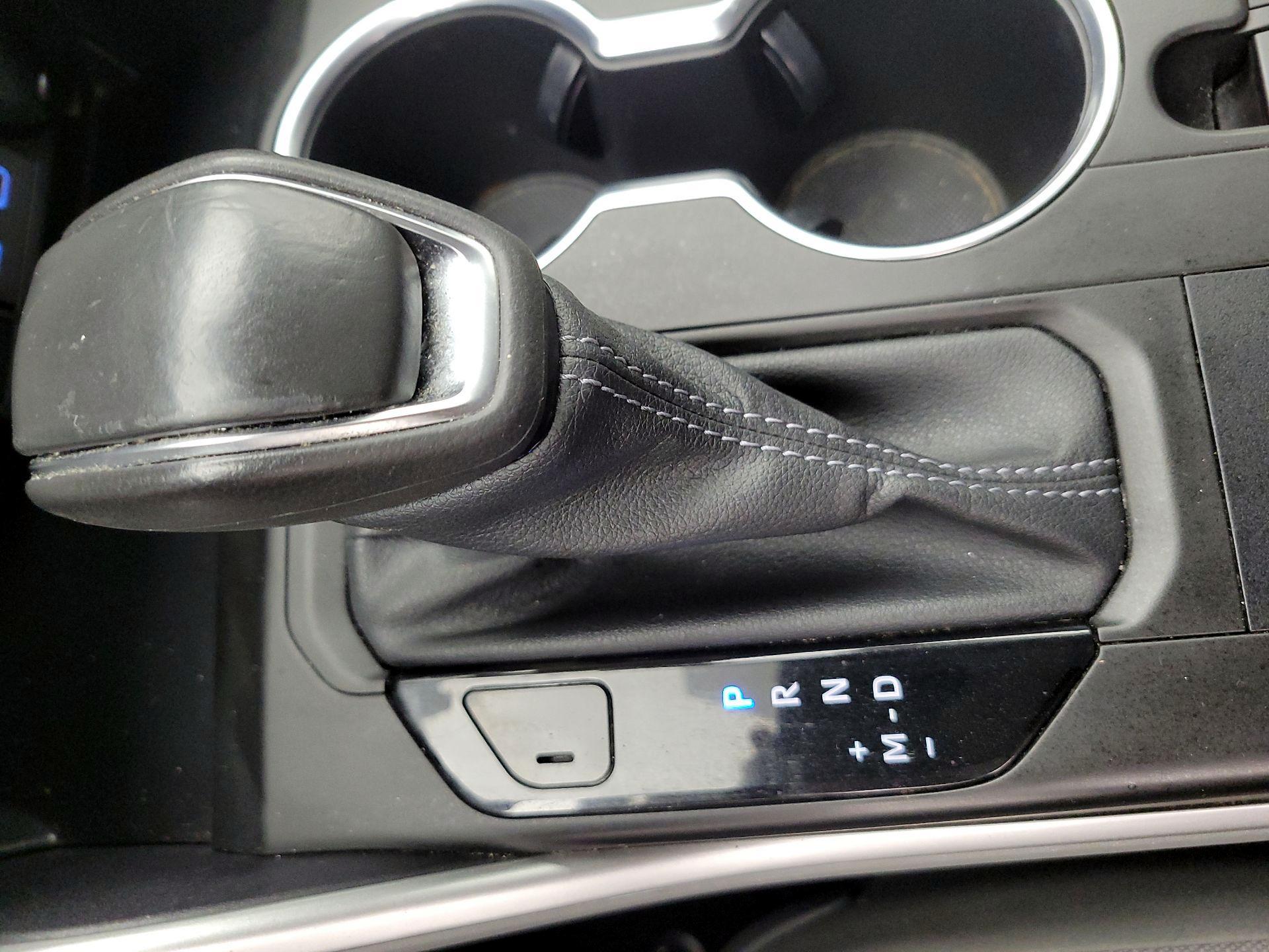 Thumbnail: 2022 Toyota Highlander - 17