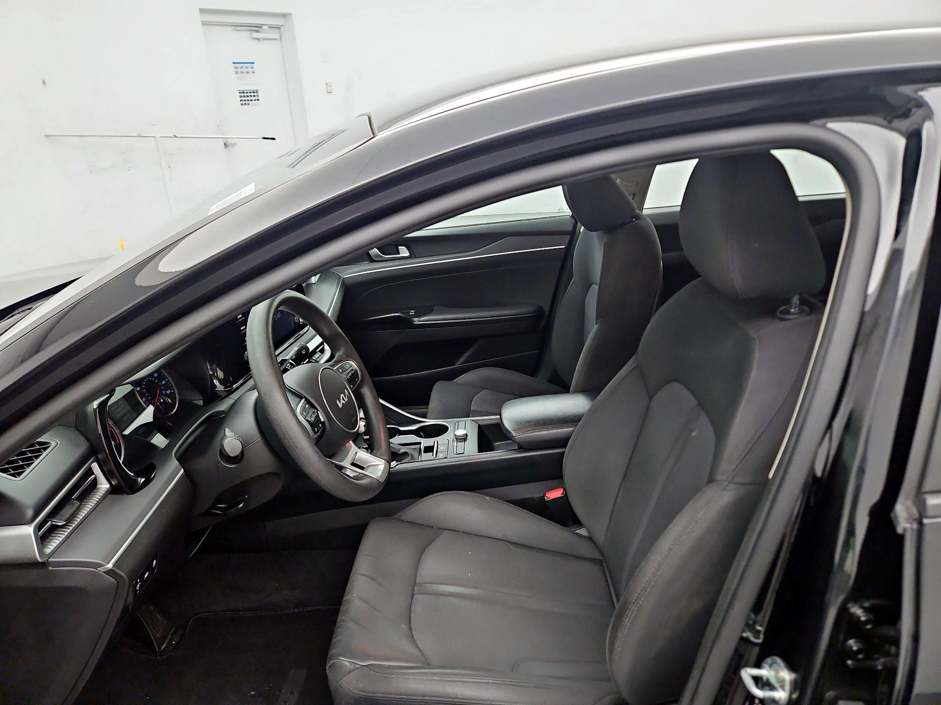 Thumbnail: 2023 Kia K5 - 11