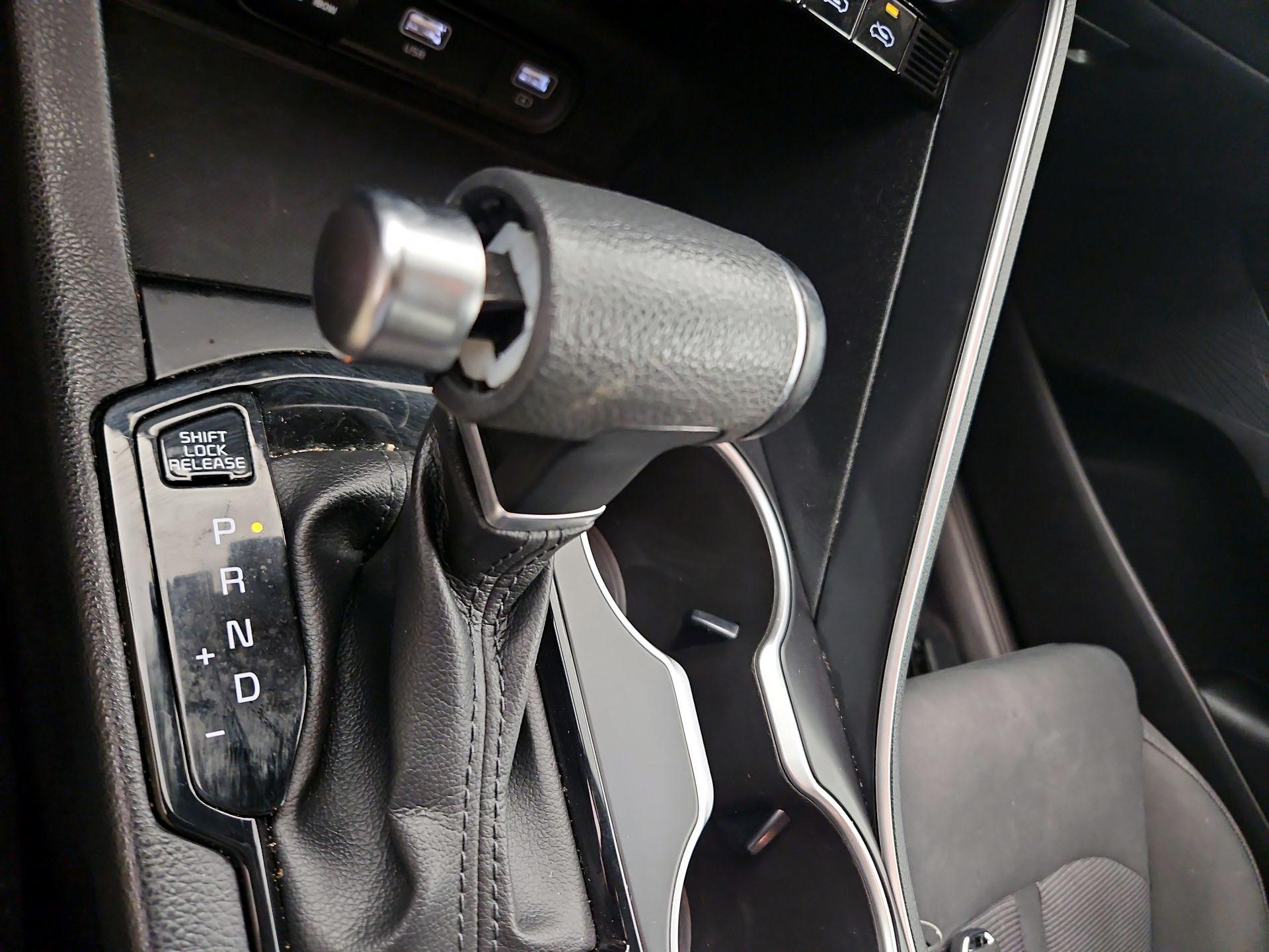 Thumbnail: 2023 Kia K5 - 17