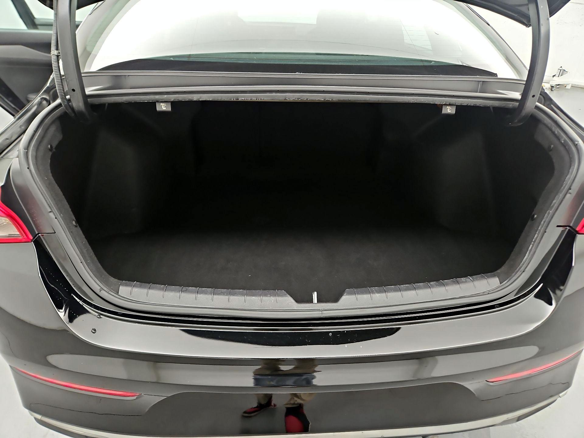 Thumbnail: 2023 Kia K5 - 19