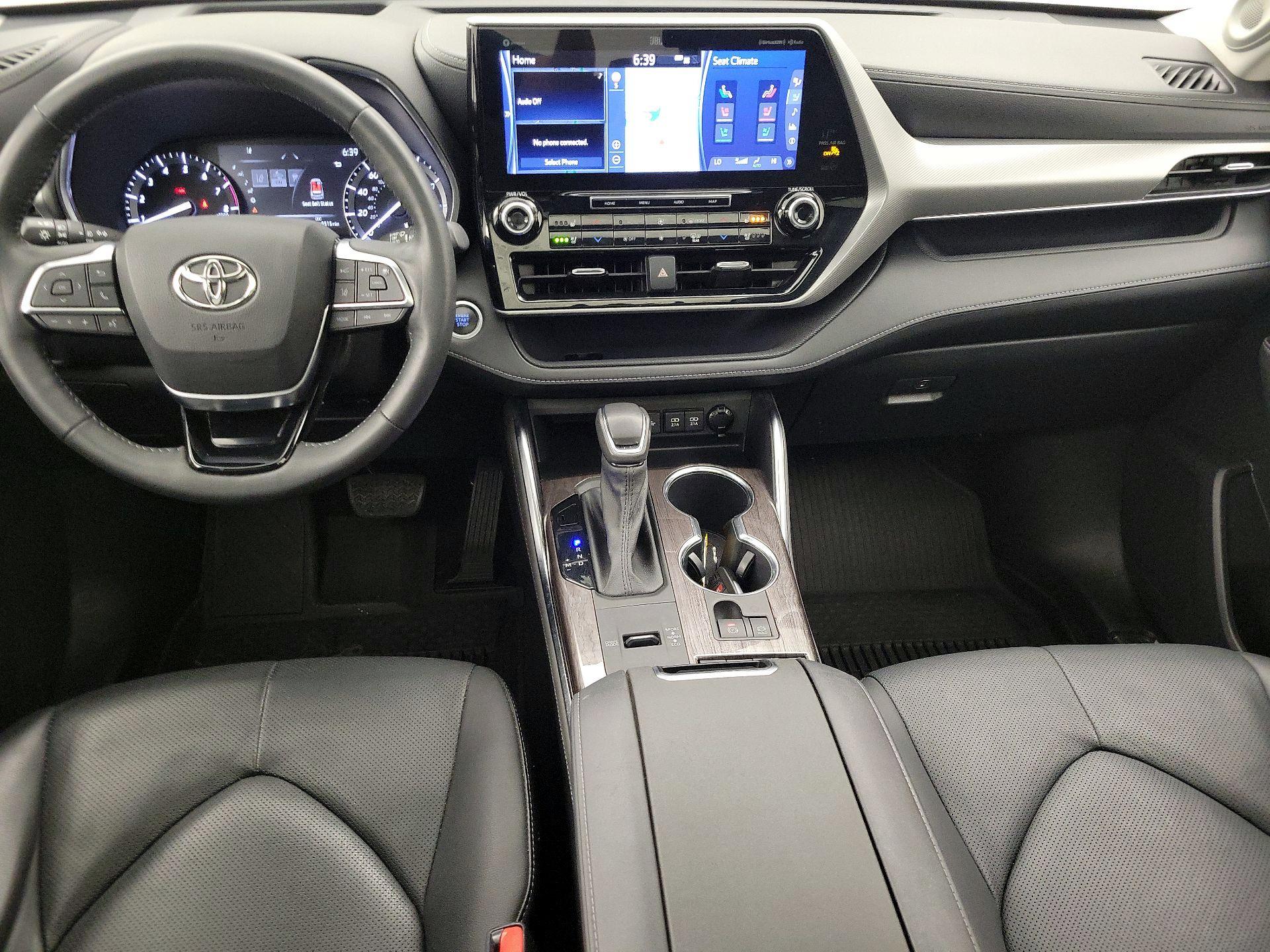 Thumbnail: 2021 Toyota Highlander - 9