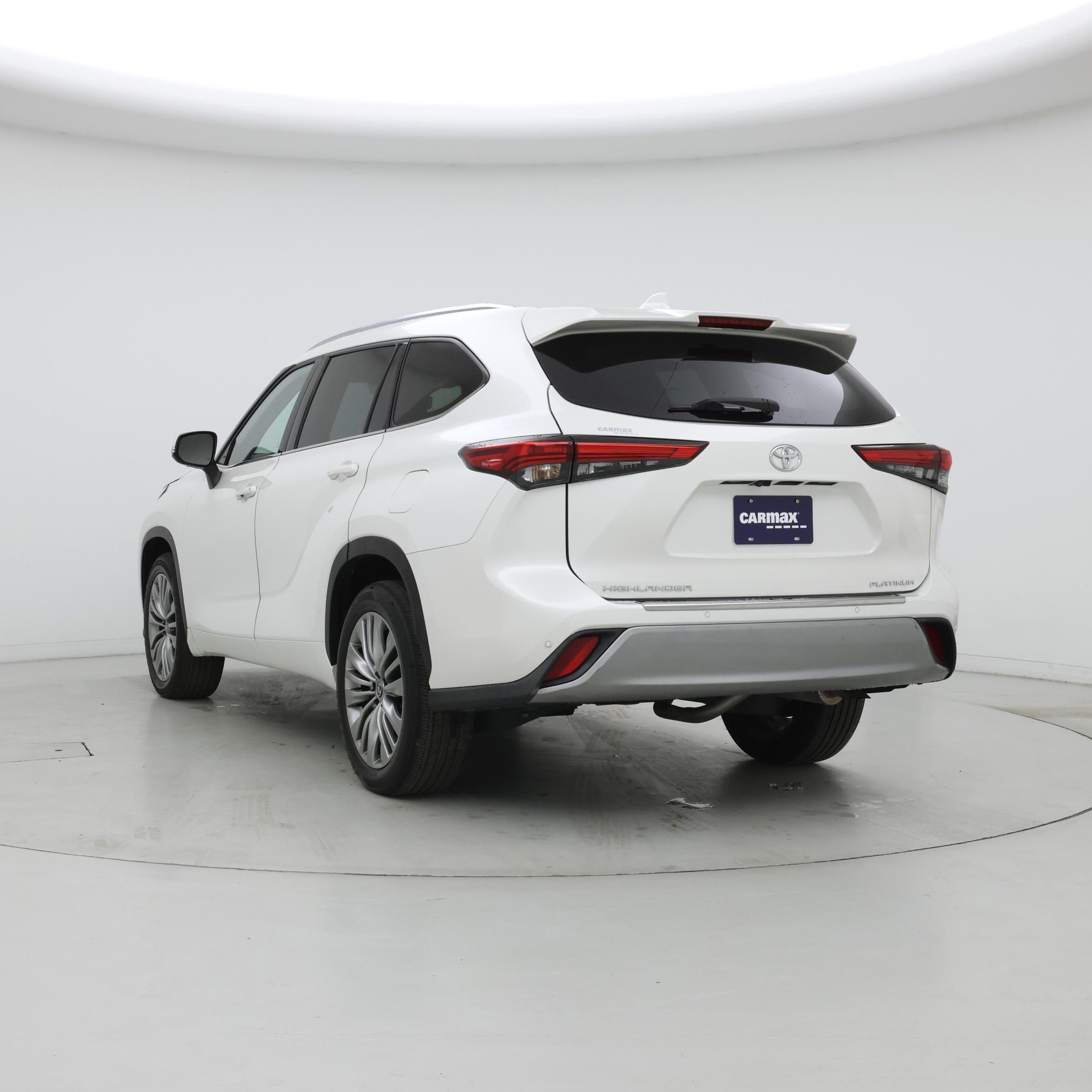 Thumbnail: 2021 Toyota Highlander - 2