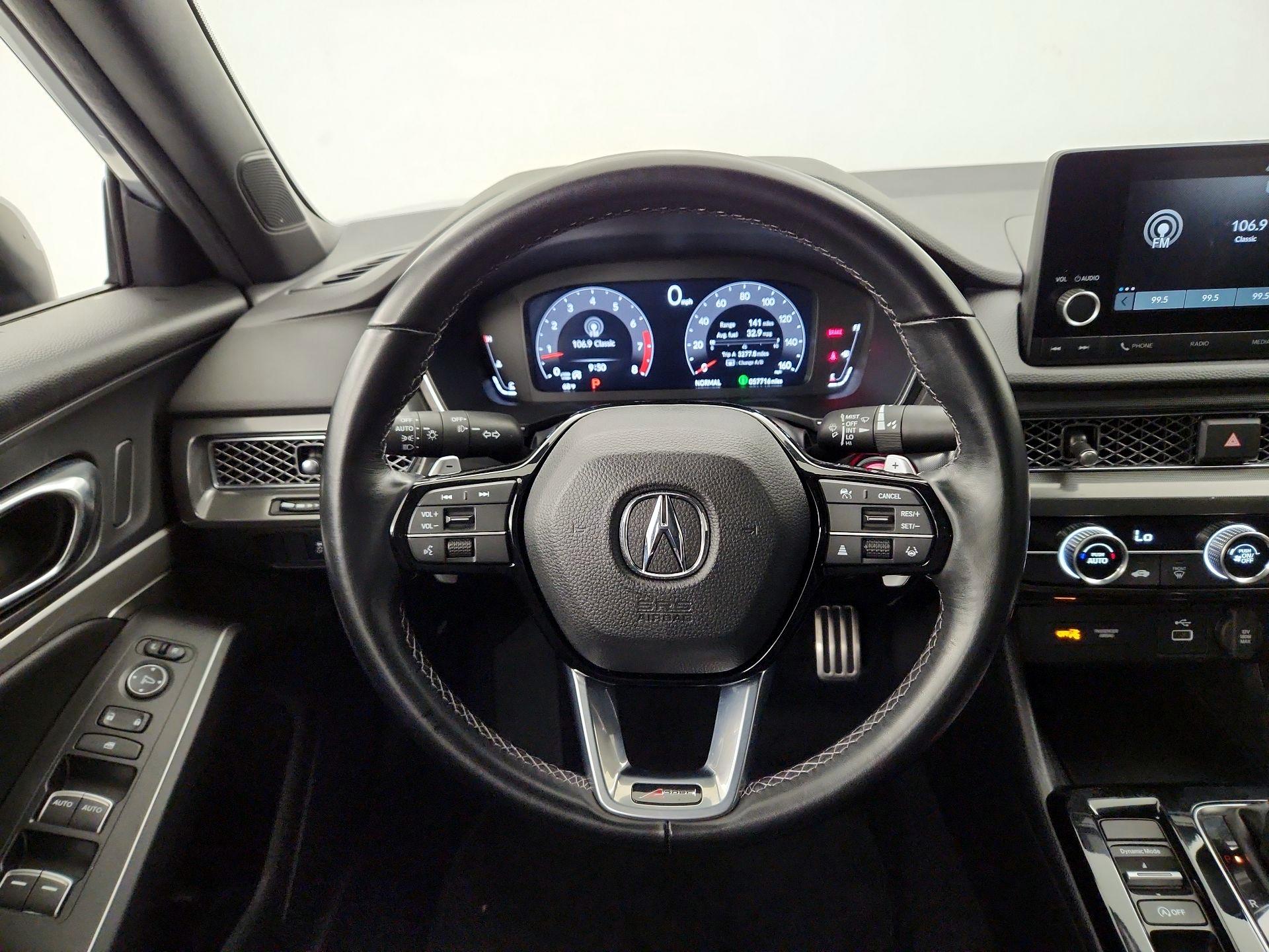 Thumbnail: 2023 Acura Integra - 10