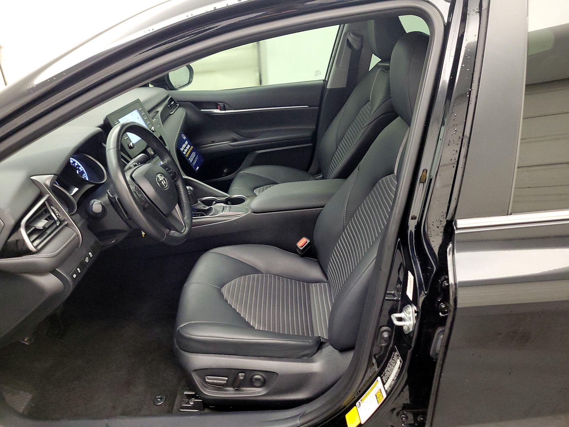 Thumbnail: 2024 Toyota Camry - 11