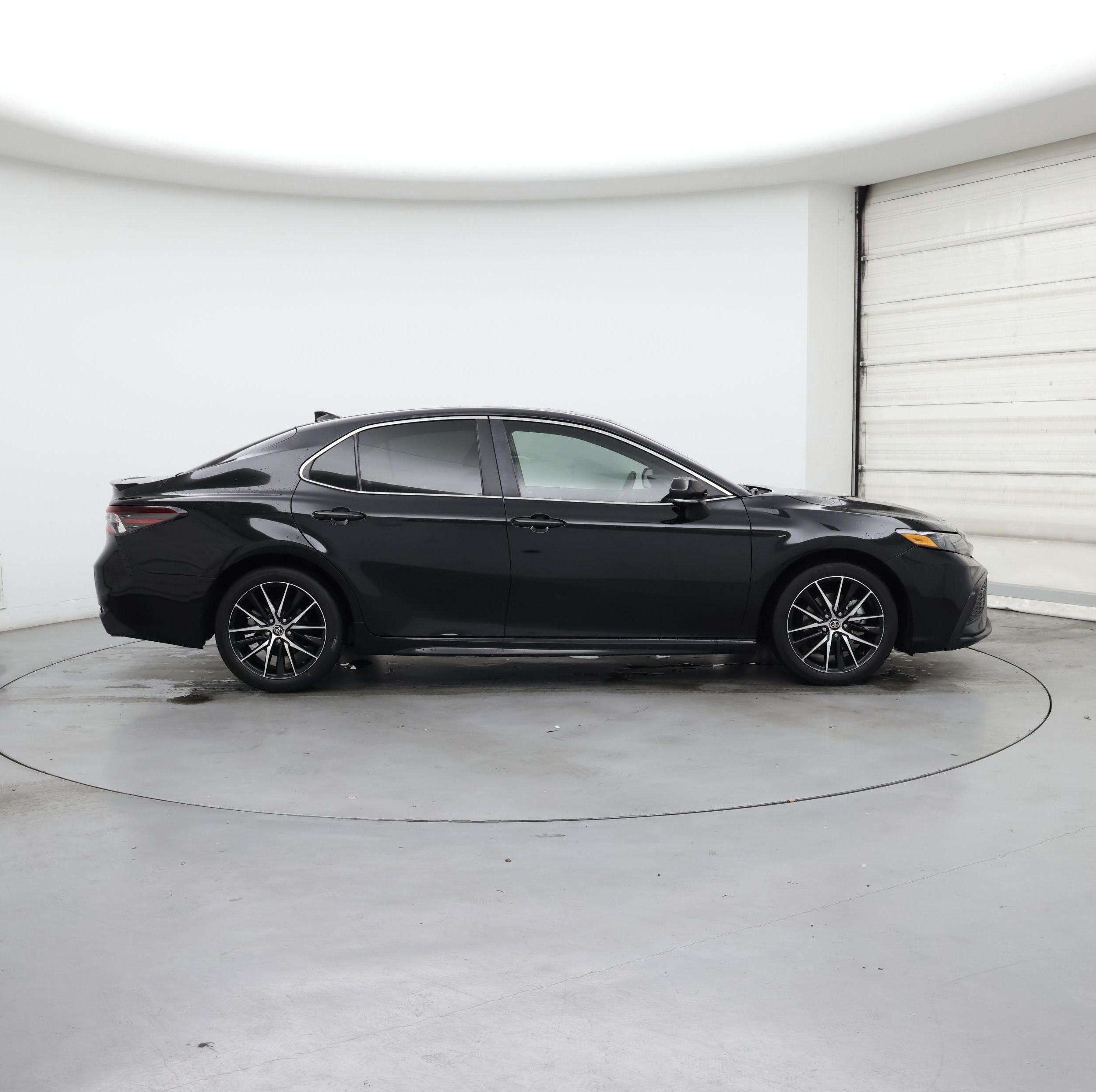 Thumbnail: 2024 Toyota Camry - 7