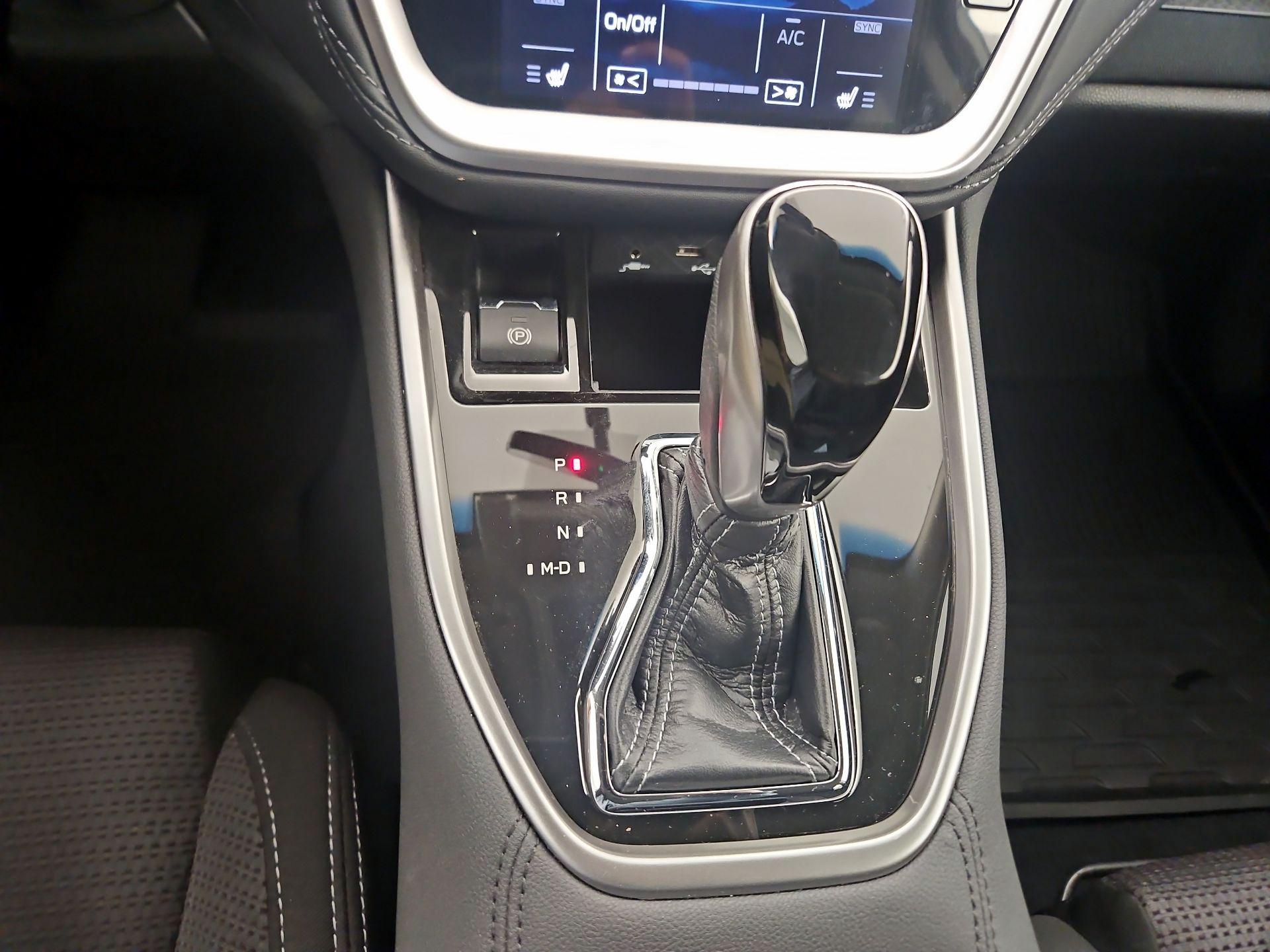 Thumbnail: 2022 Subaru Outback - 17