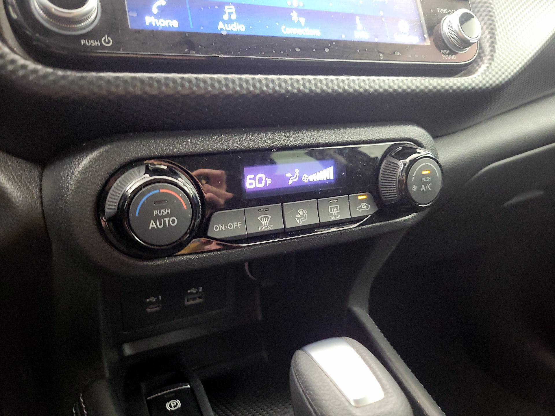 Thumbnail: 2022 Nissan Kicks - 15