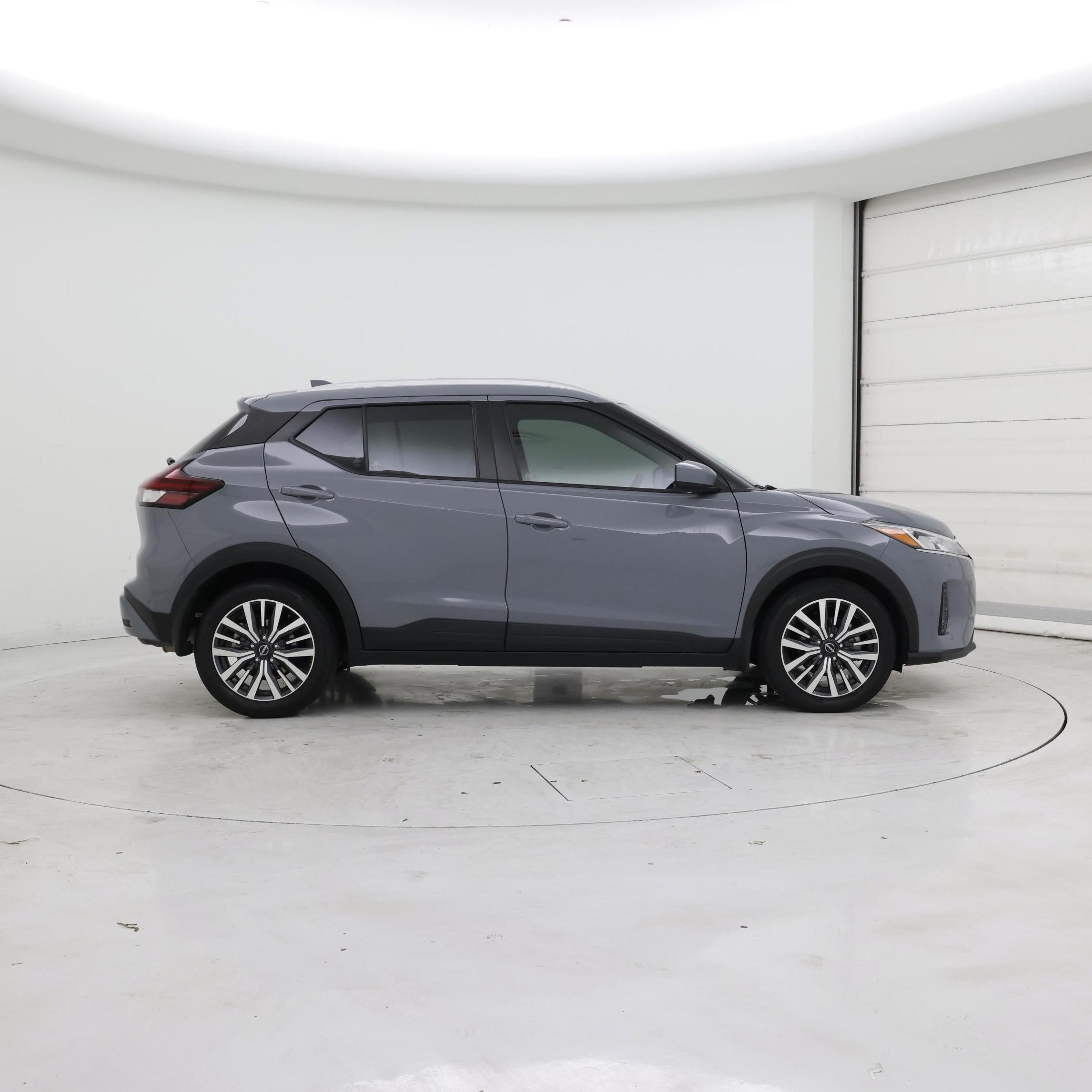 Thumbnail: 2022 Nissan Kicks - 7