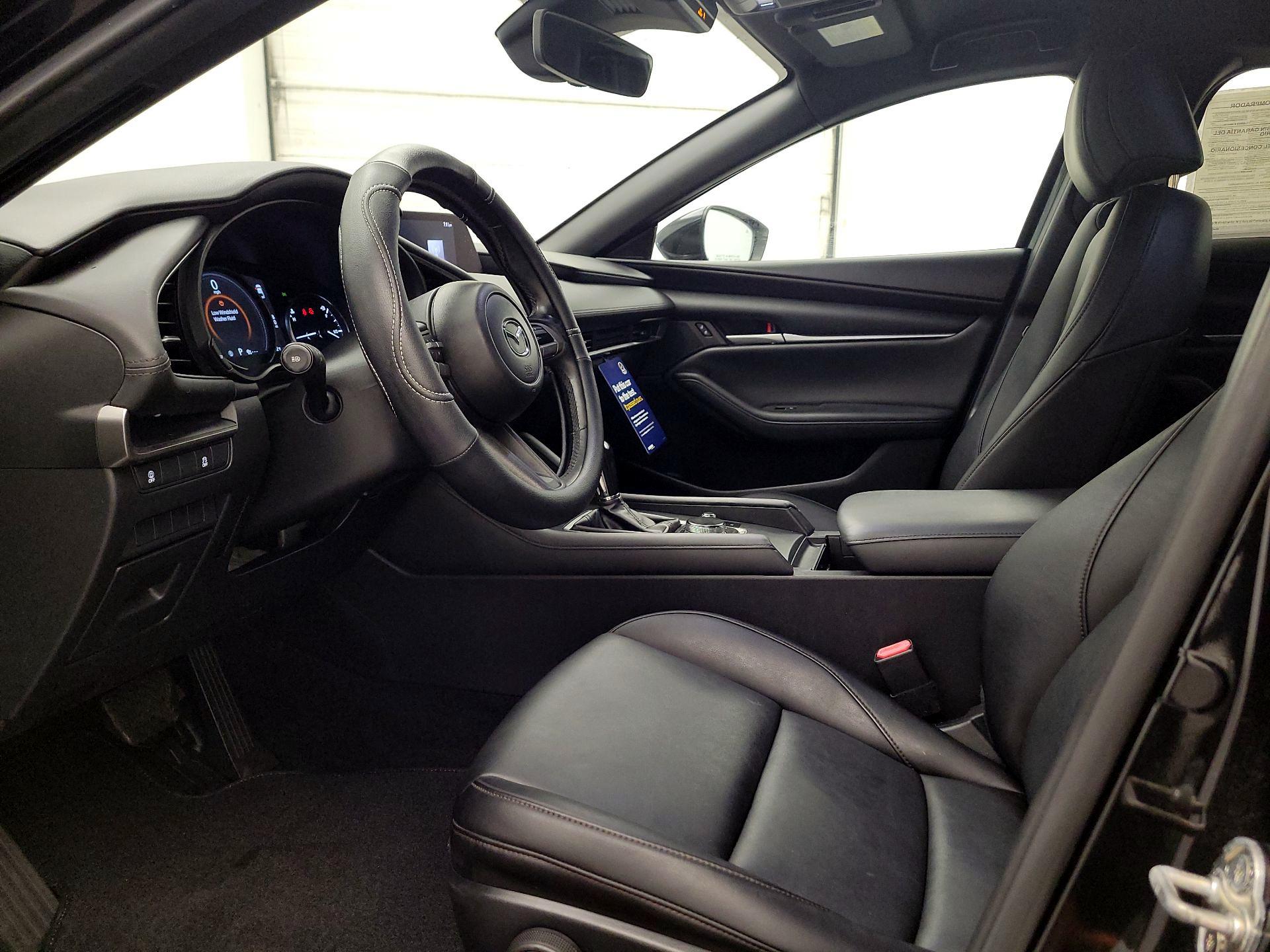 Thumbnail: 2021 Mazda Mazda3 - 11