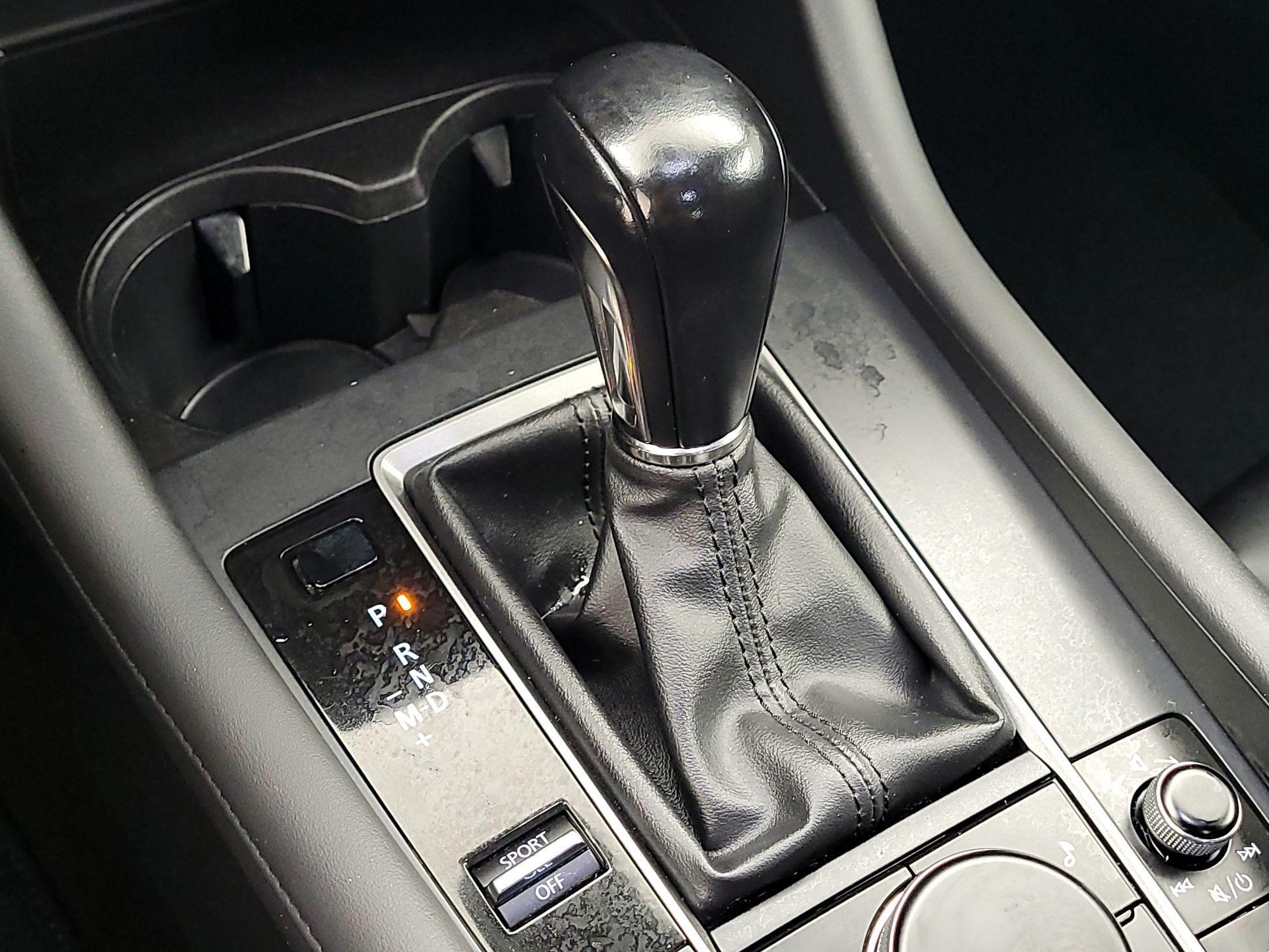 Thumbnail: 2021 Mazda Mazda3 - 17