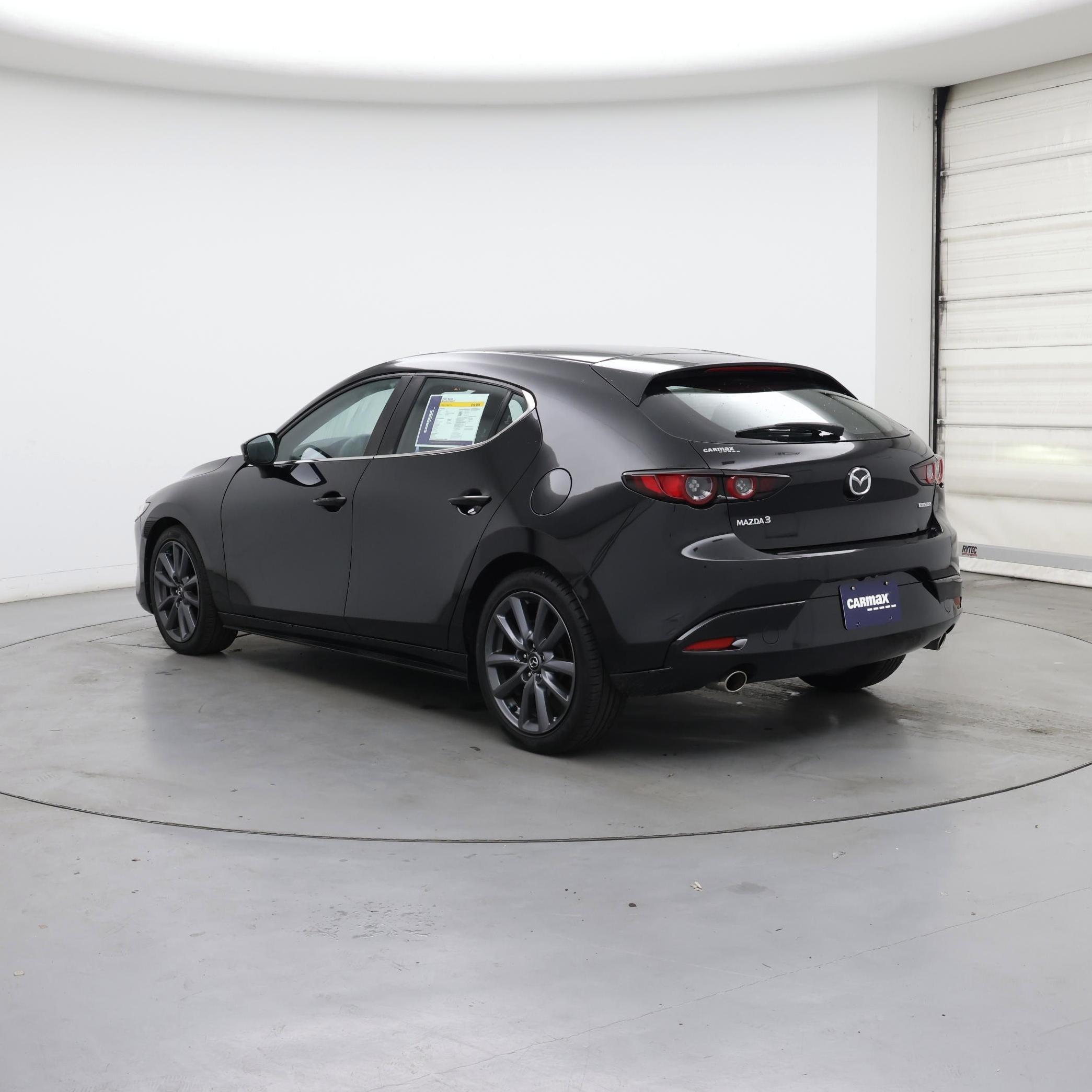 Thumbnail: 2021 Mazda Mazda3 - 2