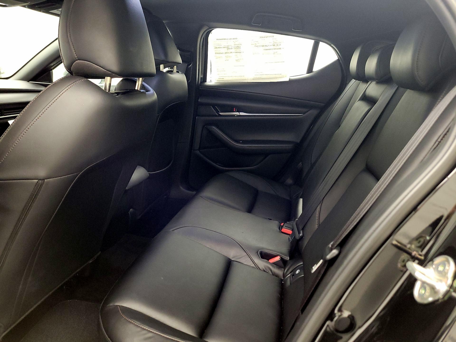 Thumbnail: 2021 Mazda Mazda3 - 19