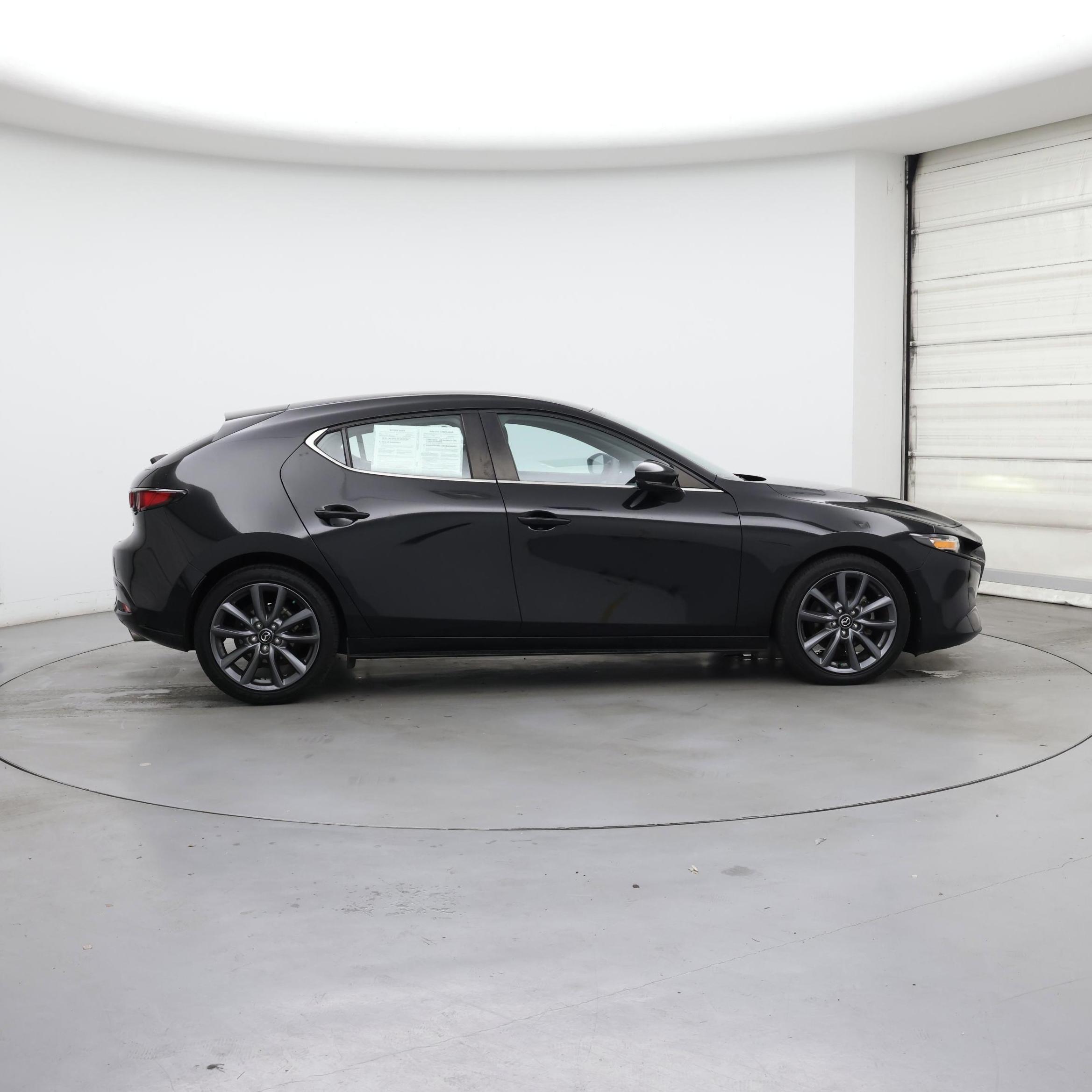 Thumbnail: 2021 Mazda Mazda3 - 7