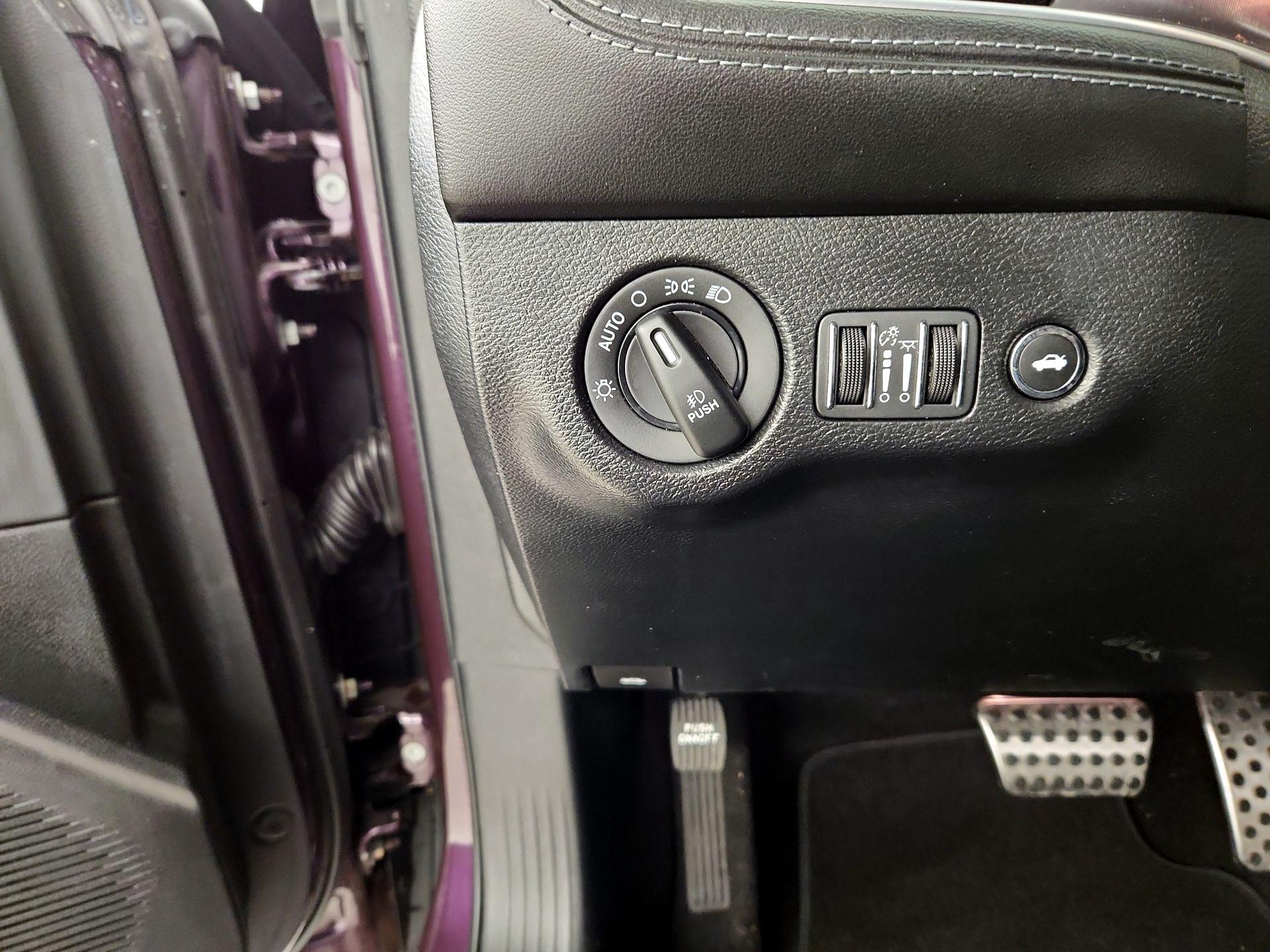 Thumbnail: 2020 Dodge Challenger - 13