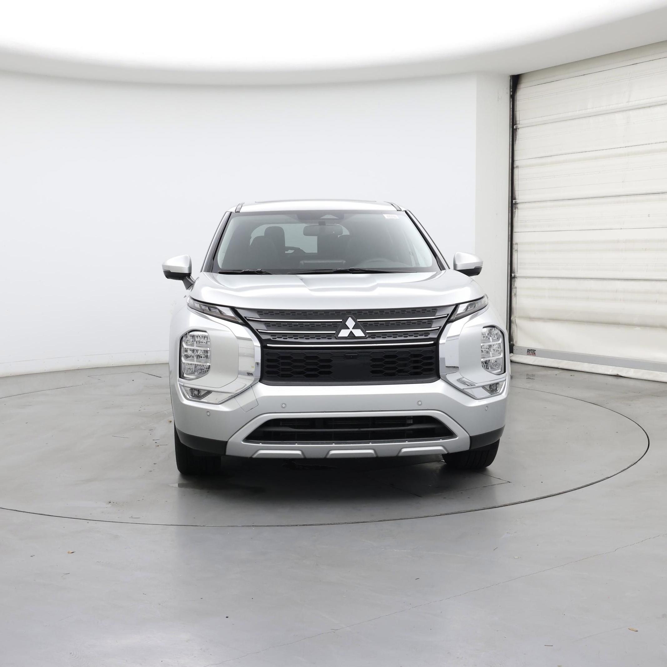 Thumbnail: 2024 Mitsubishi Outlander - 5