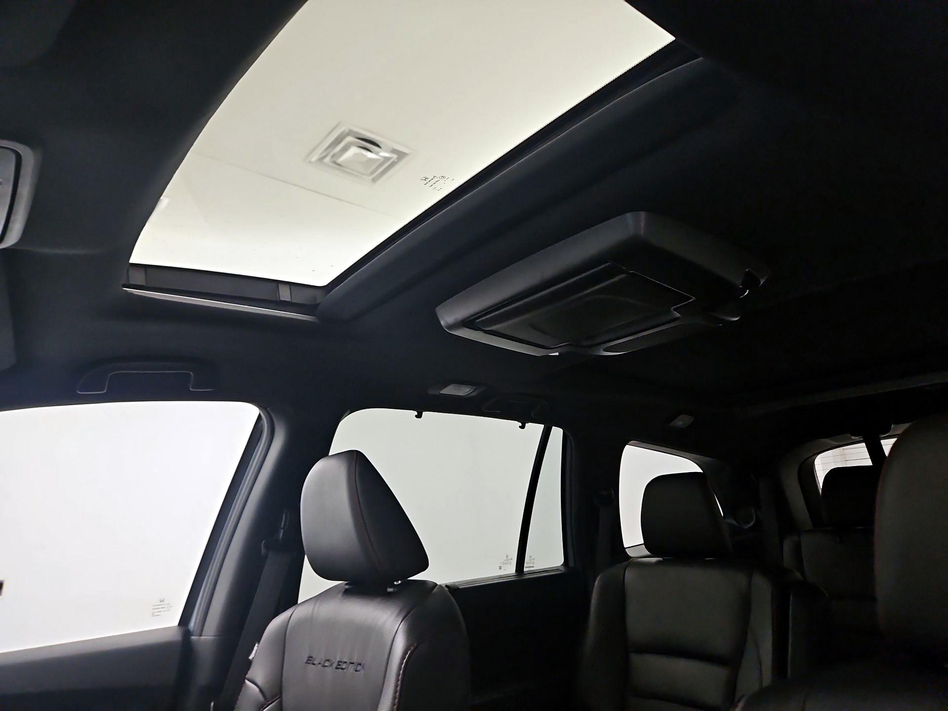 Thumbnail: 2022 Honda Pilot - 18