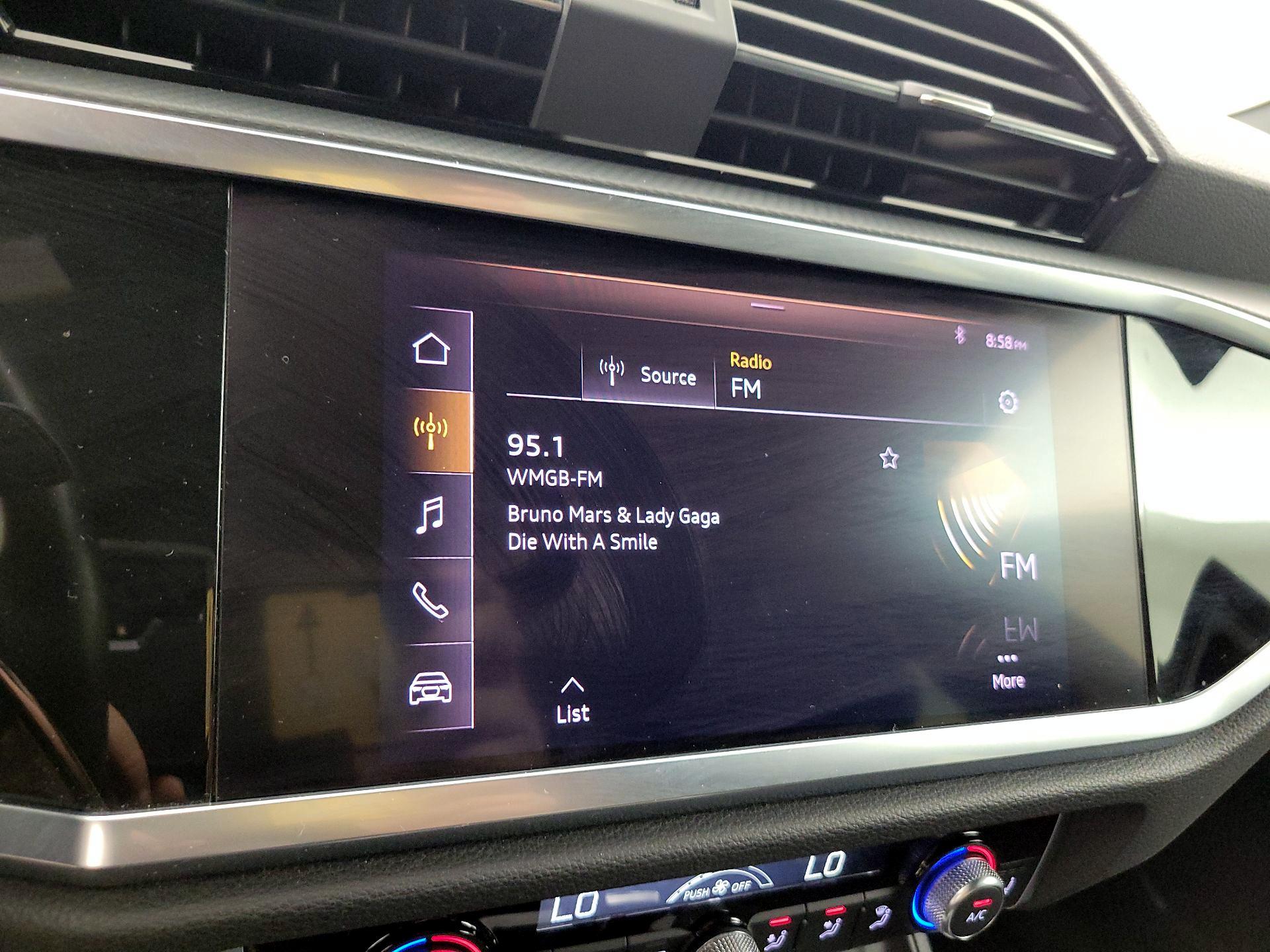 Thumbnail: 2021 Audi Q3 - 15