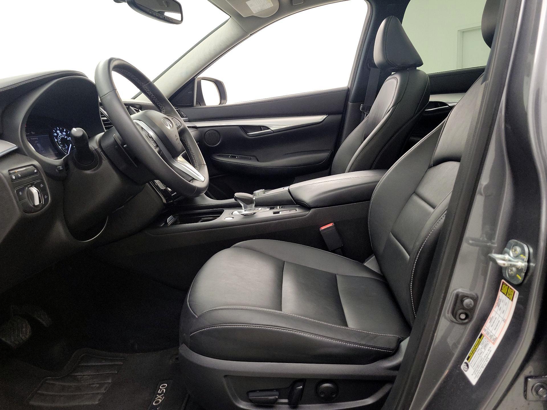 Thumbnail: 2021 INFINITI QX50 - 11