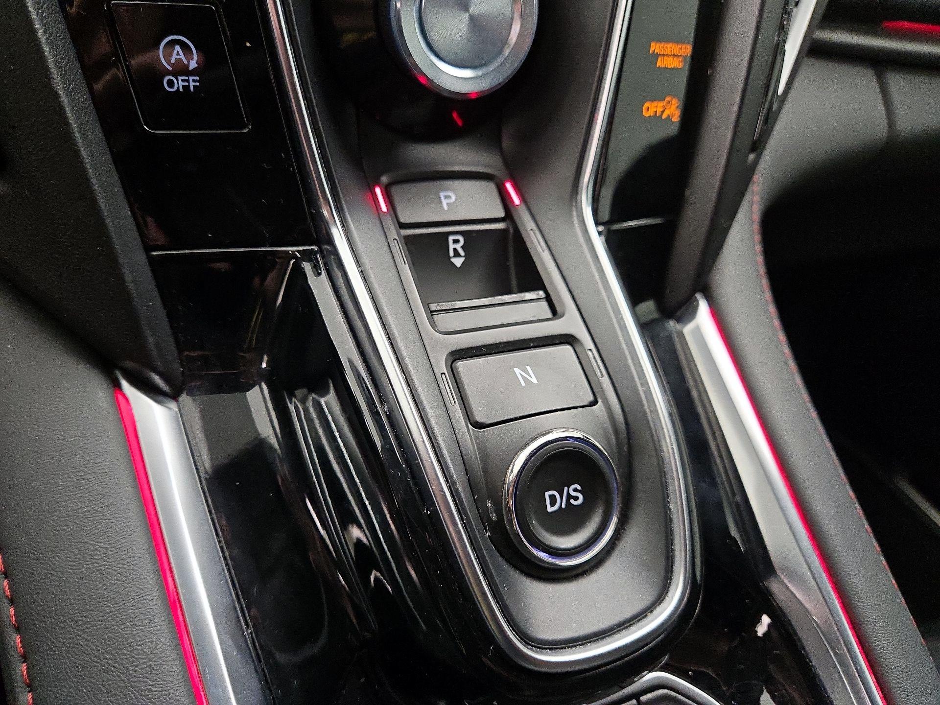 Thumbnail: 2022 Acura RDX - 18