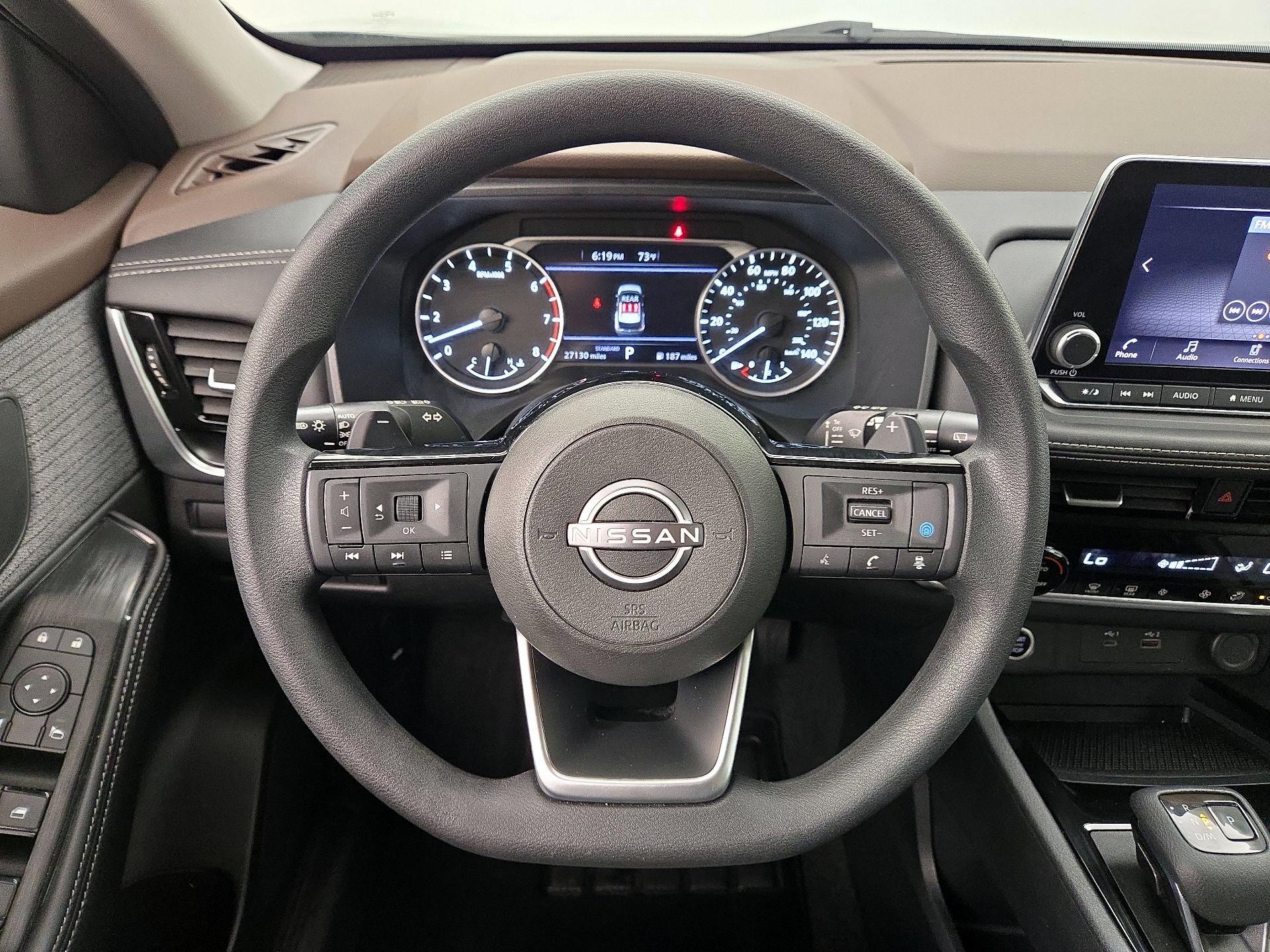 Thumbnail: 2023 Nissan Rogue - 10