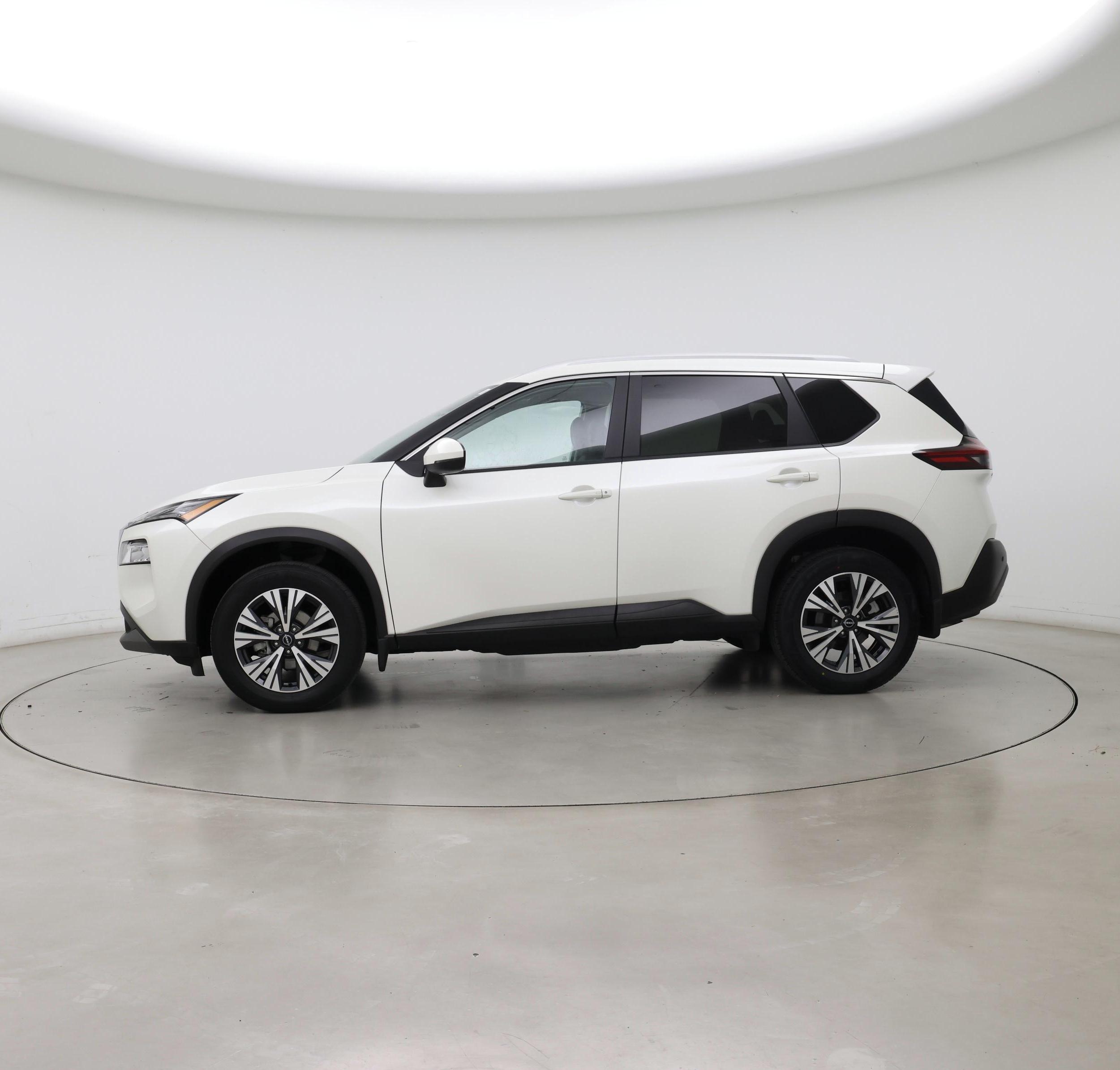 Thumbnail: 2022 Nissan Rogue - 3