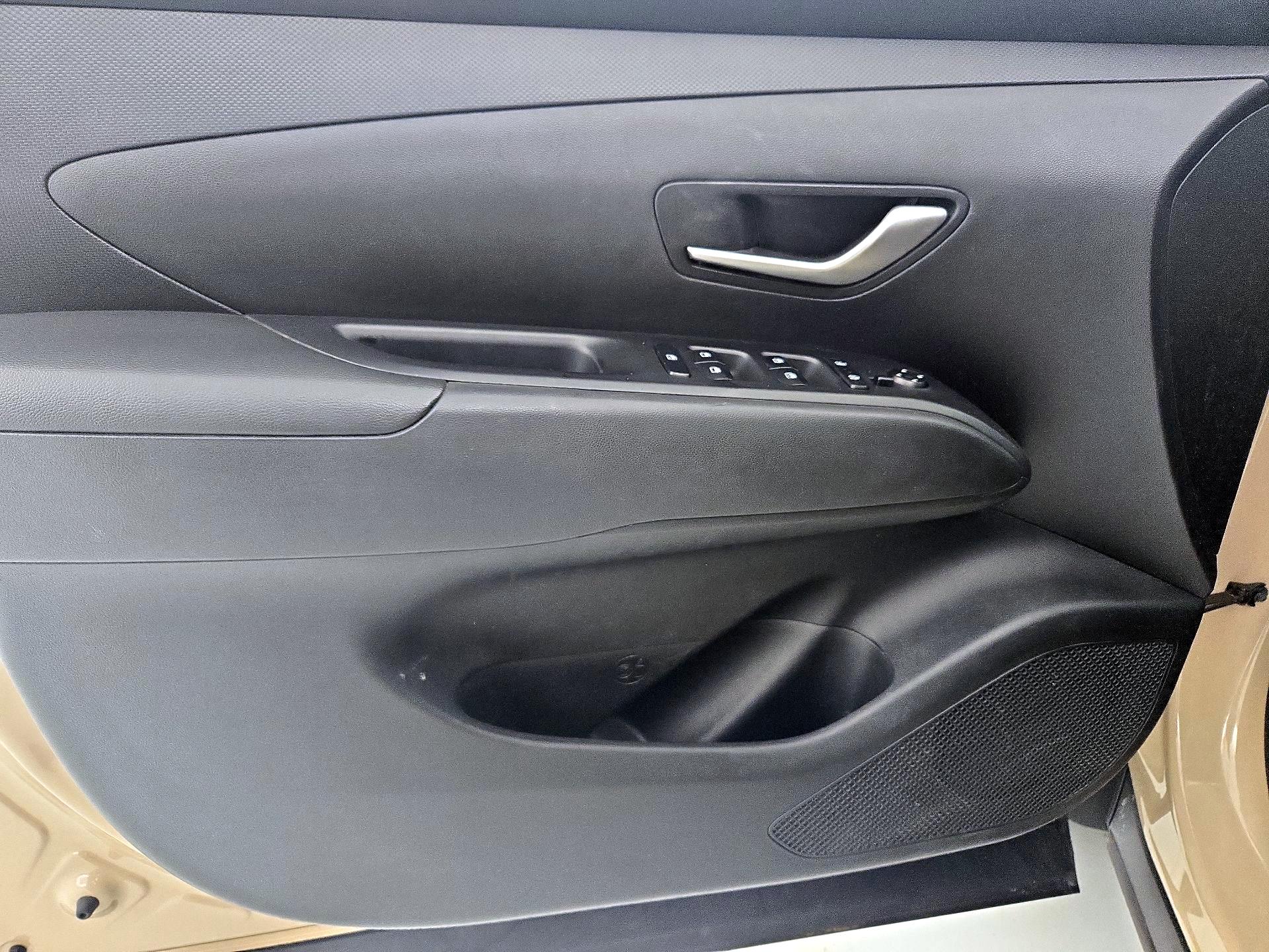 Thumbnail: 2023 Hyundai Santa Cruz - 12