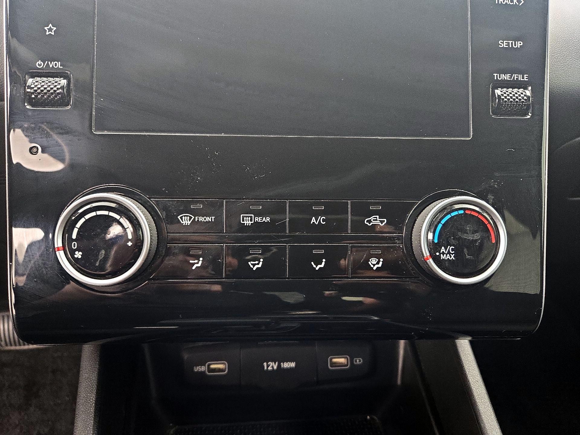 Thumbnail: 2023 Hyundai Santa Cruz - 16