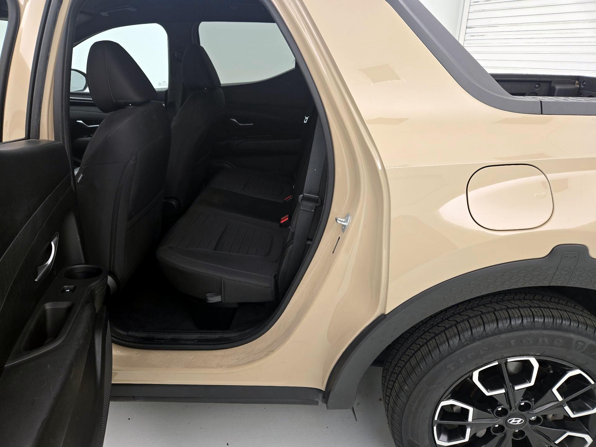 Thumbnail: 2023 Hyundai Santa Cruz - 19