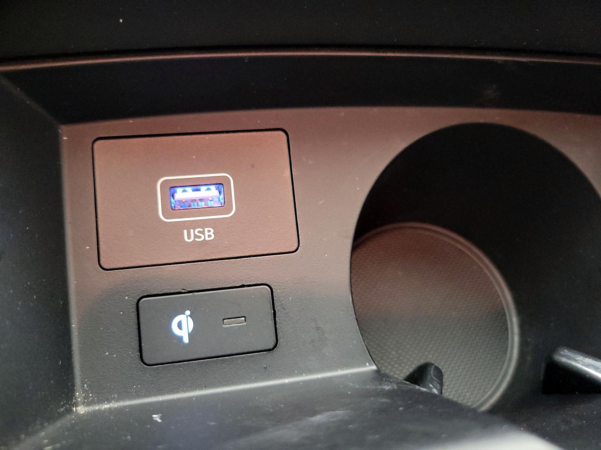 Thumbnail: 2023 Hyundai Santa Fe - 19