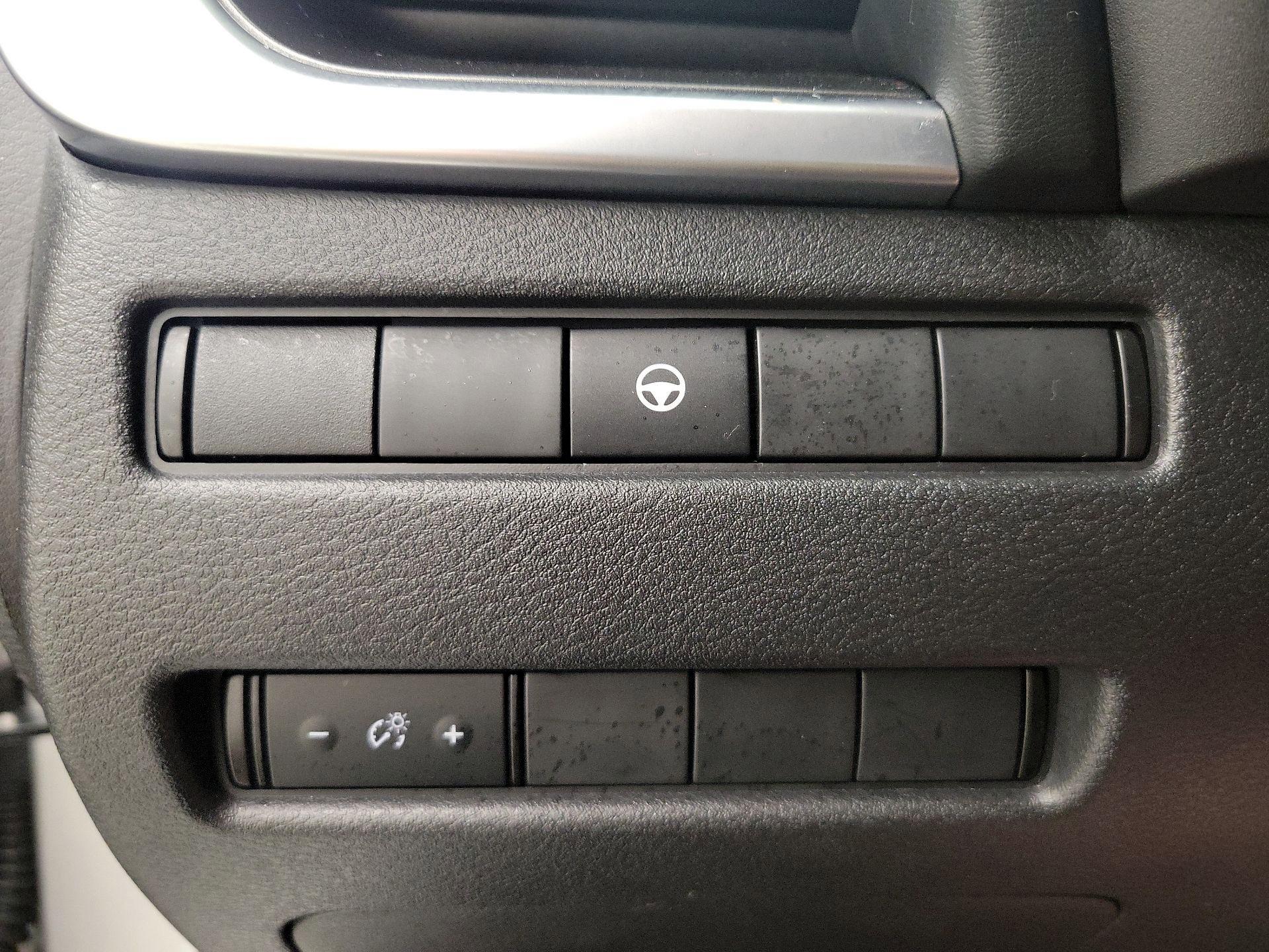 Thumbnail: 2022 Nissan Rogue - 13