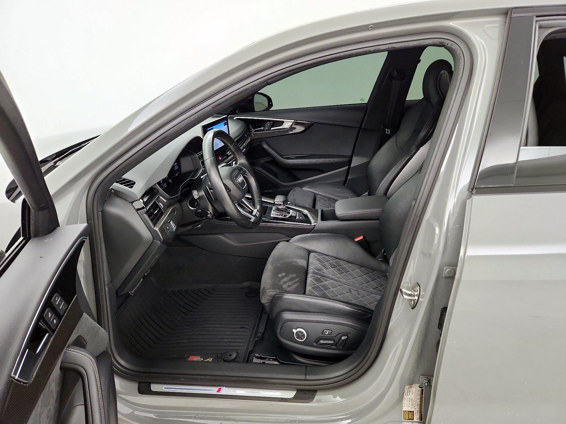 Thumbnail: 2022 Audi S4 - 11