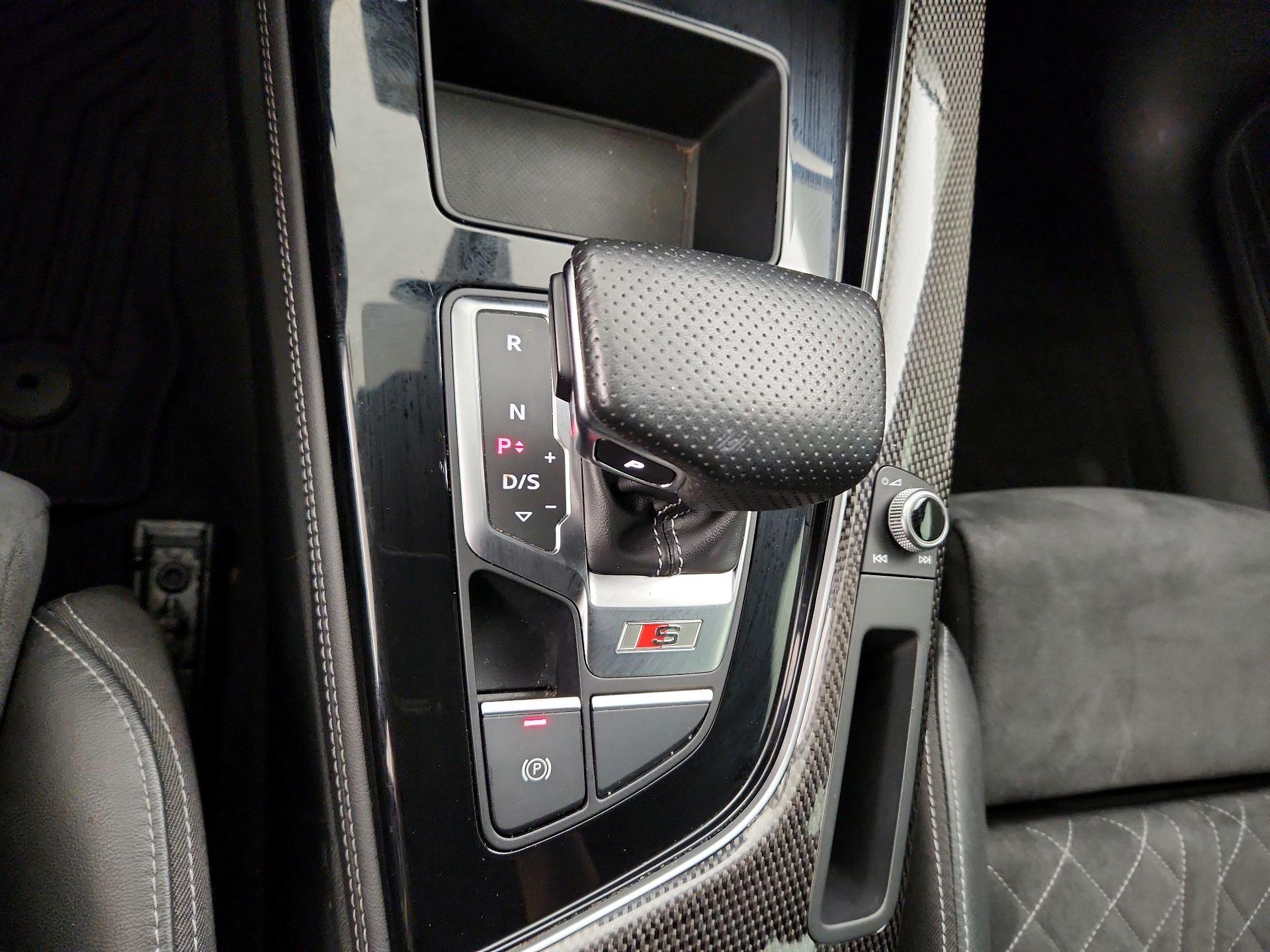 Thumbnail: 2022 Audi S4 - 18