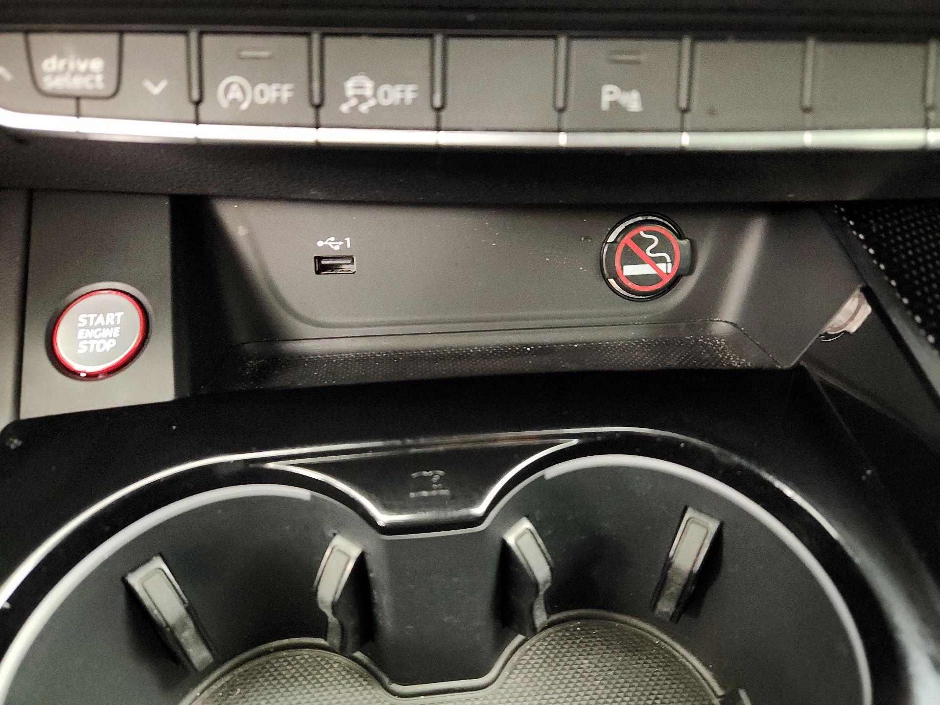 Thumbnail: 2022 Audi S4 - 19