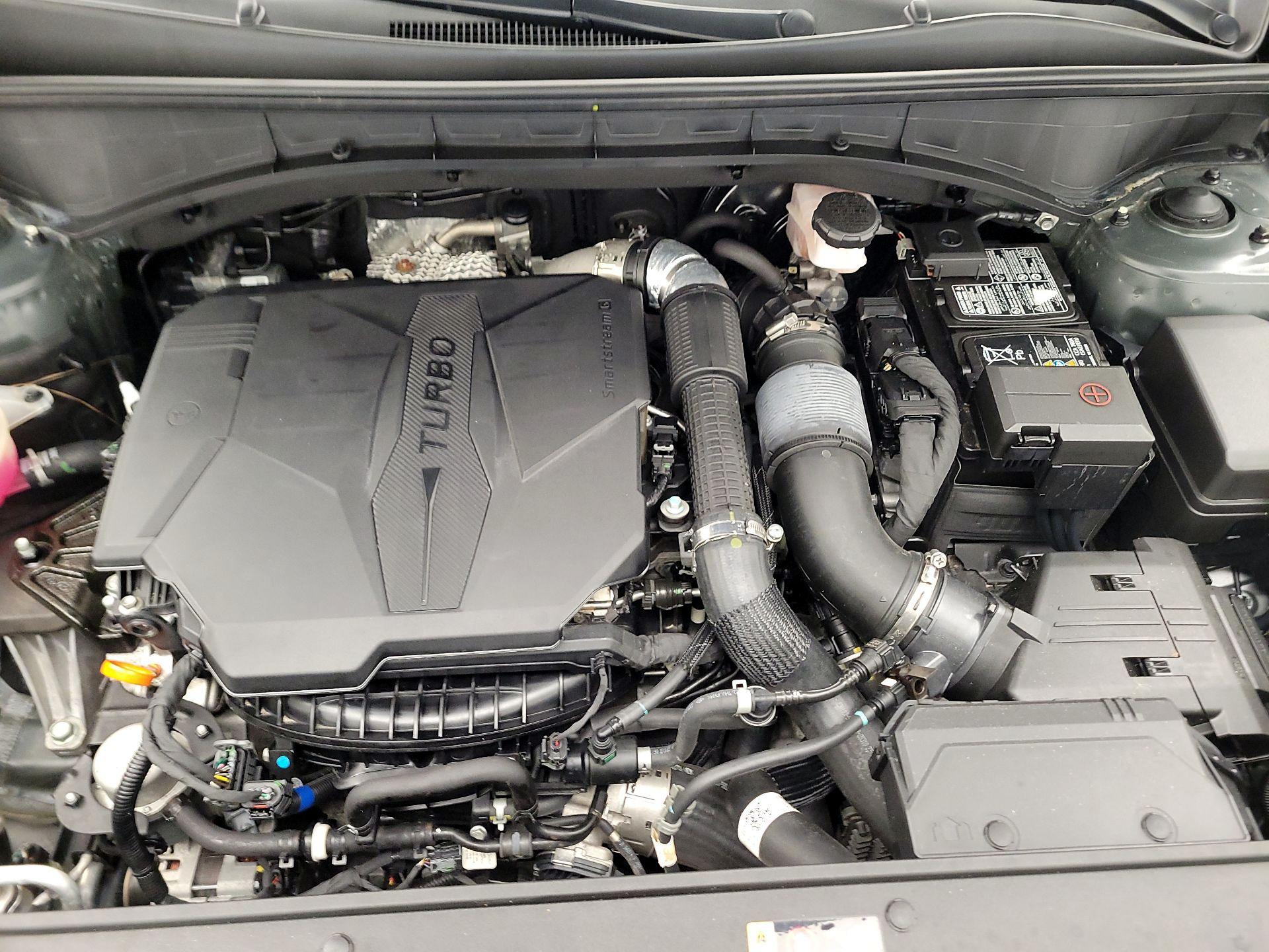 Thumbnail: 2023 Kia Sorento - 17